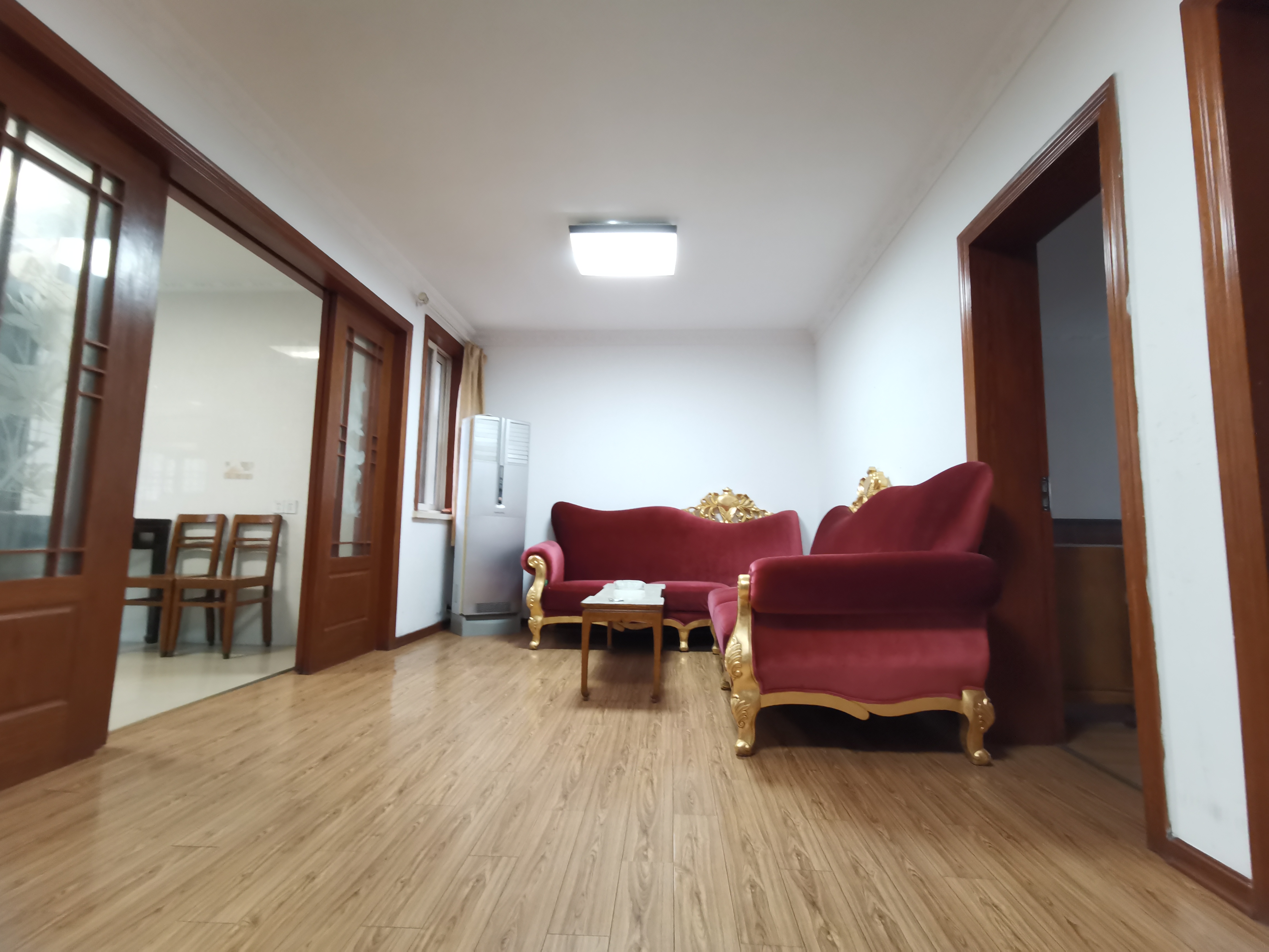 春晖花园 2室1厅1卫 94m&sup2;