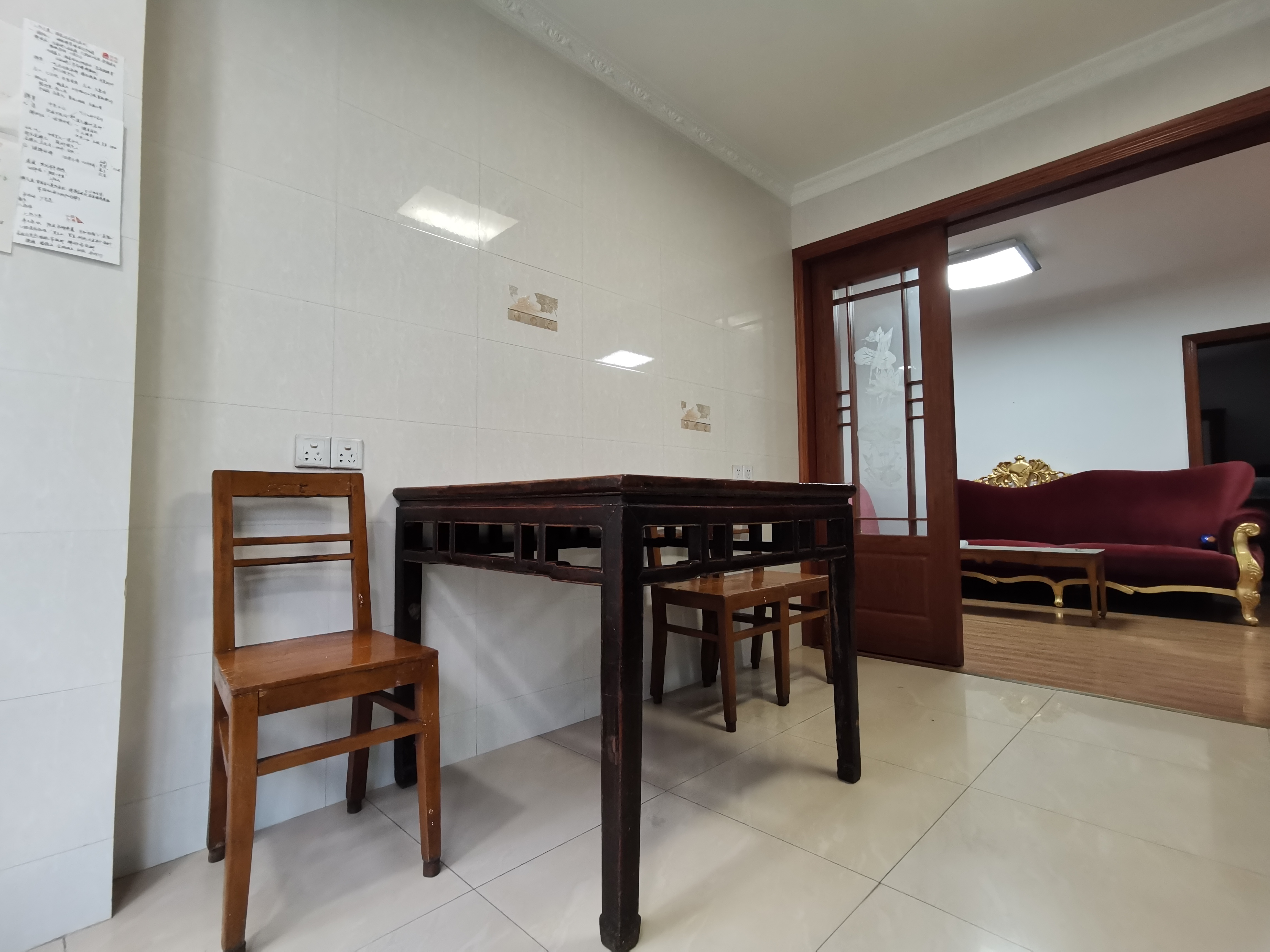 春晖花园 2室1厅1卫 94m&sup2;