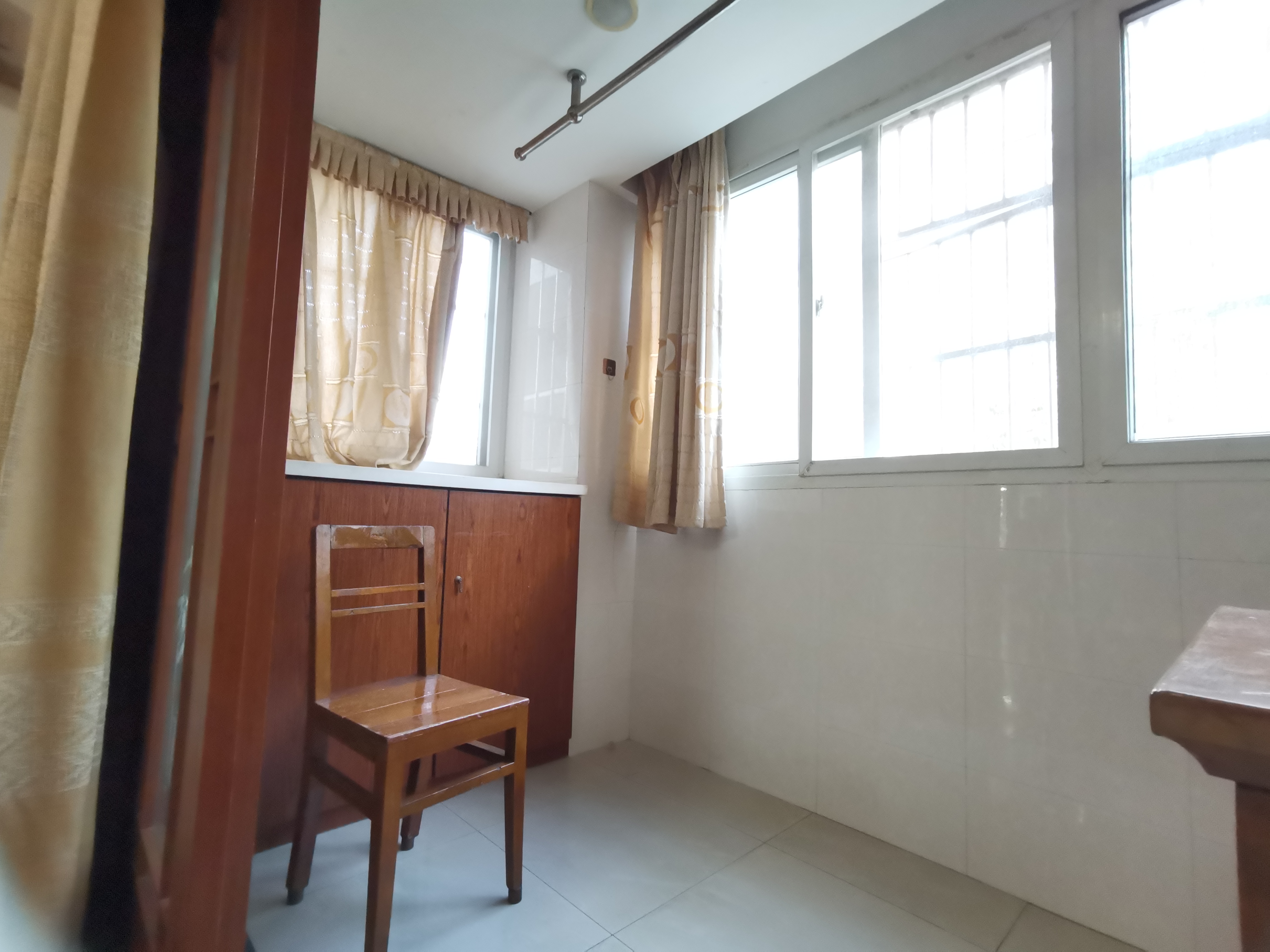春晖花园 2室1厅1卫 94m&sup2;