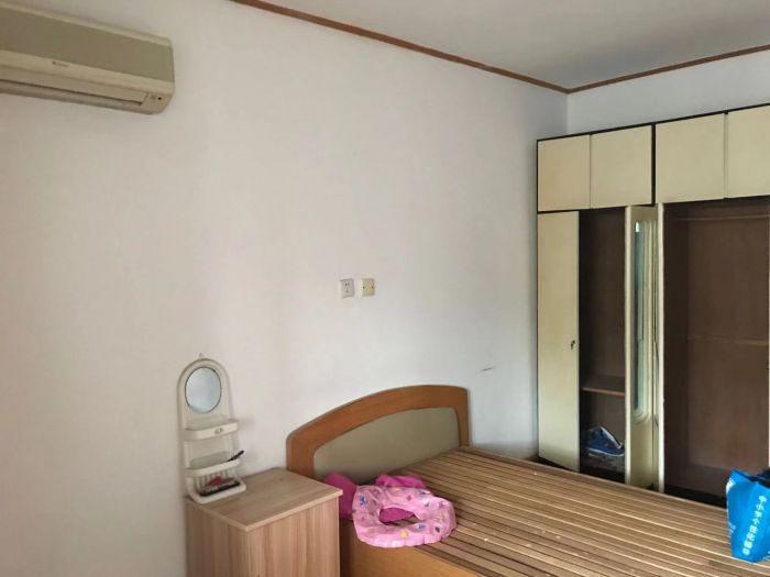 银花苑 2室1厅1卫 83m&sup2;