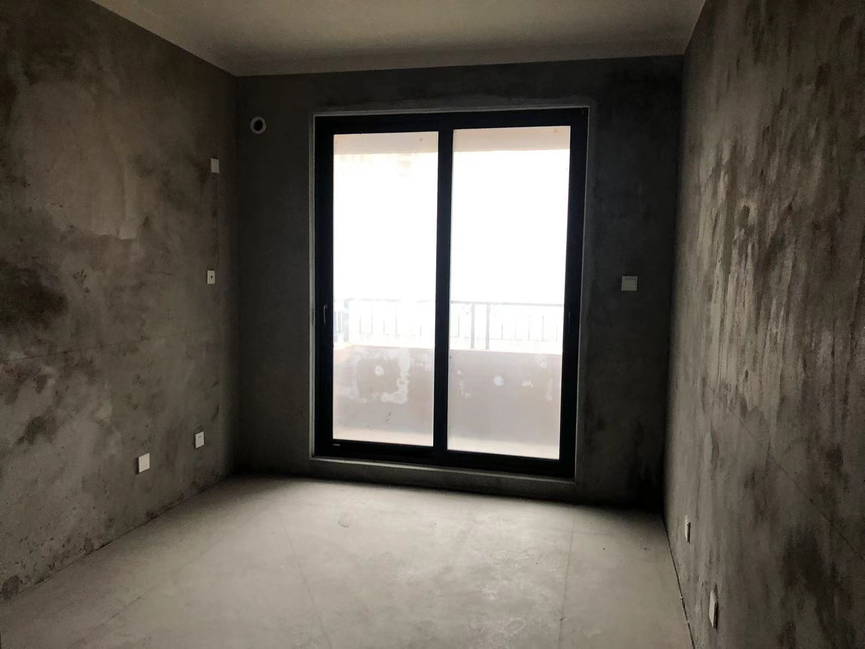 保利香槟国际 3室2厅2卫 114.00m&sup2;