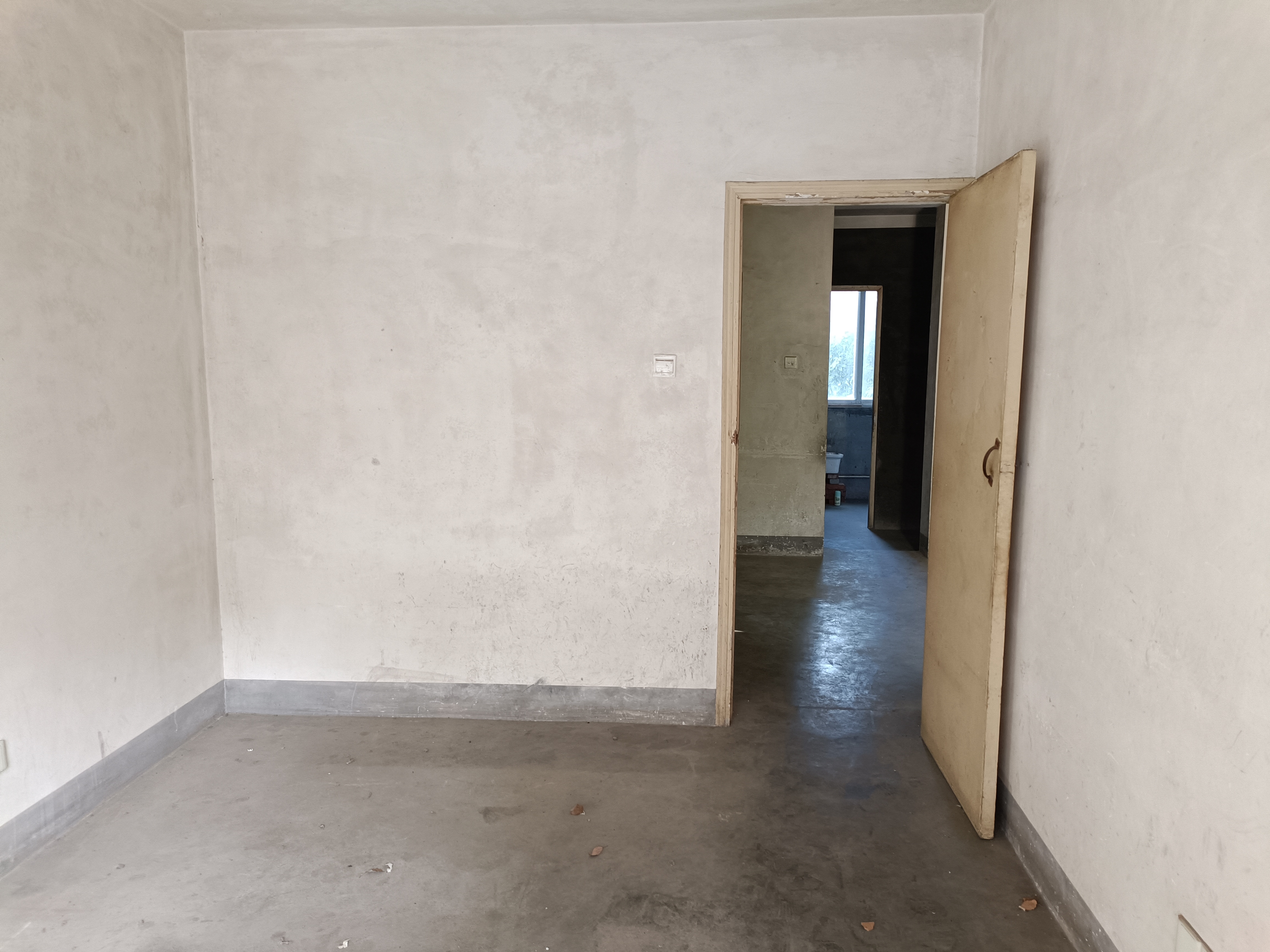 新开苑南区 1室1厅1卫 53m²