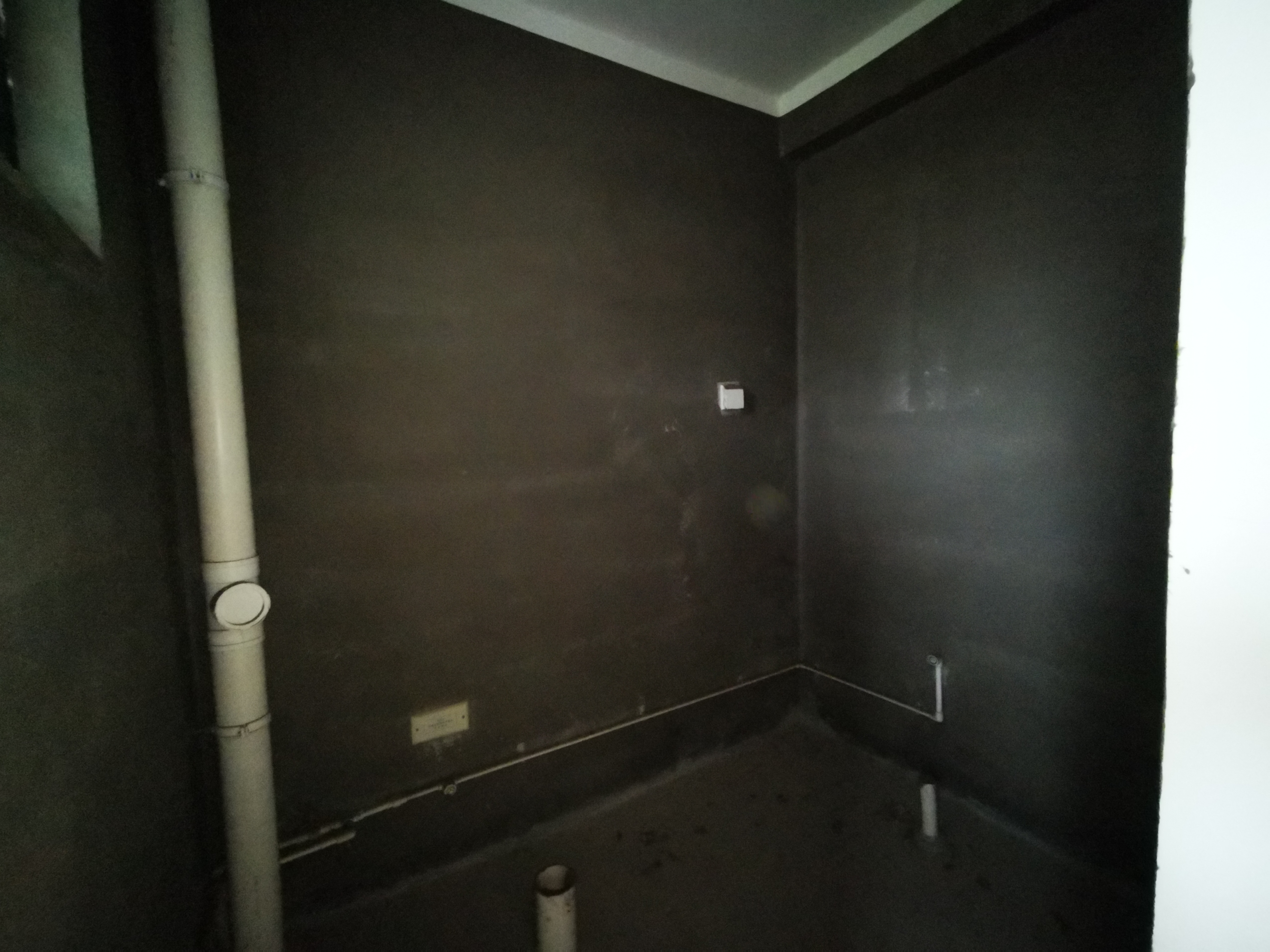 青青家园 4室3厅2卫 270m²