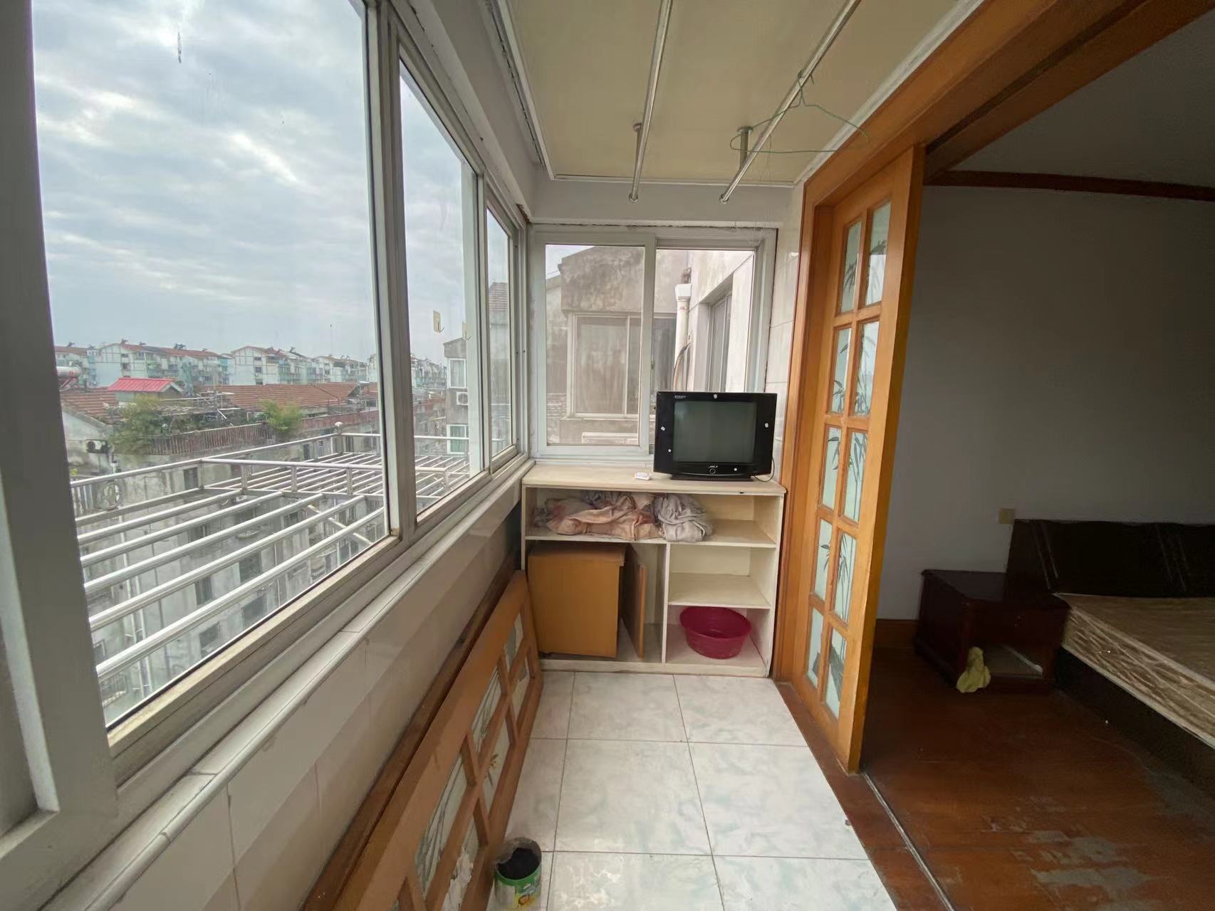北濠桥东村 4室1厅2卫 140.00m&sup2;