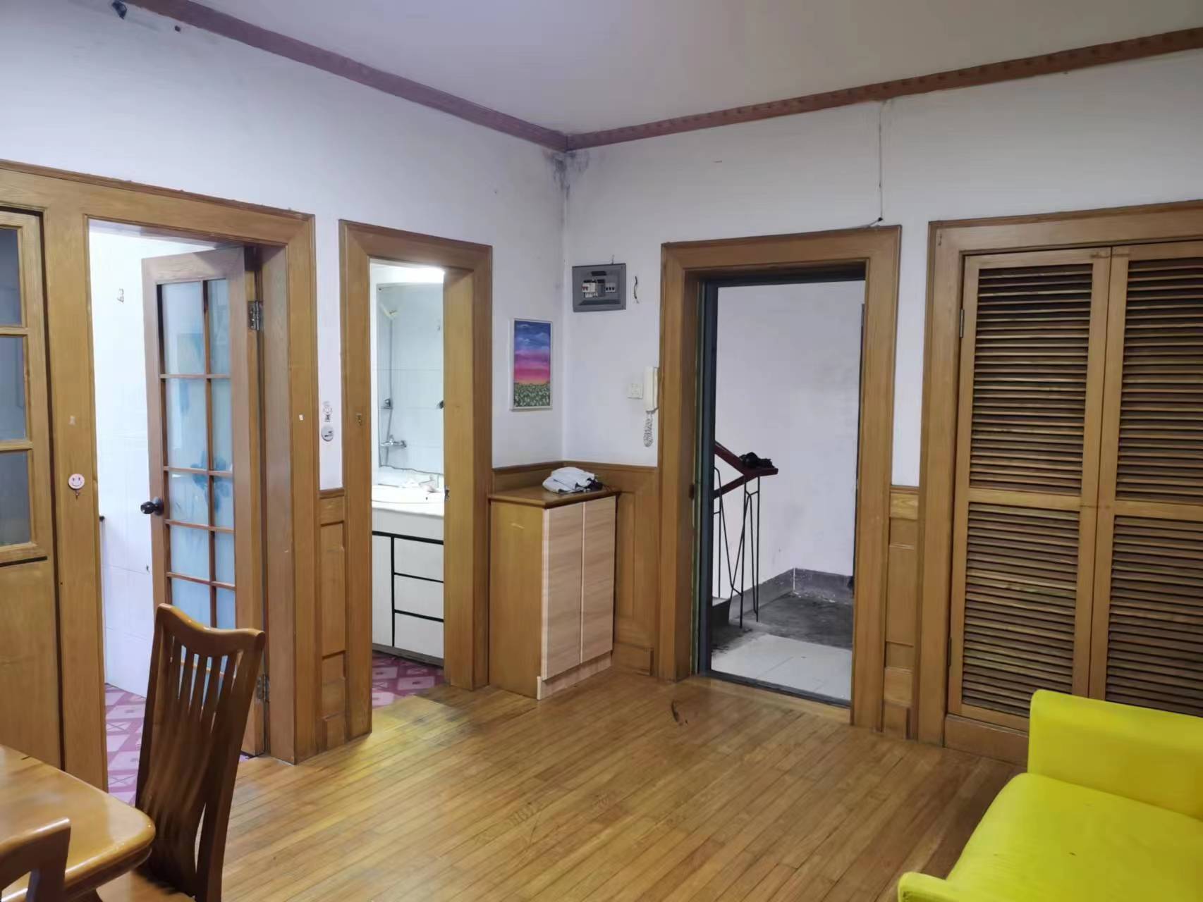 濠西园 2室1厅1卫 80m&sup2;