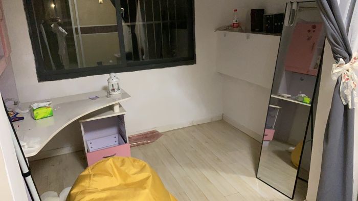 万通城 4室1厅1卫 110m&sup2;