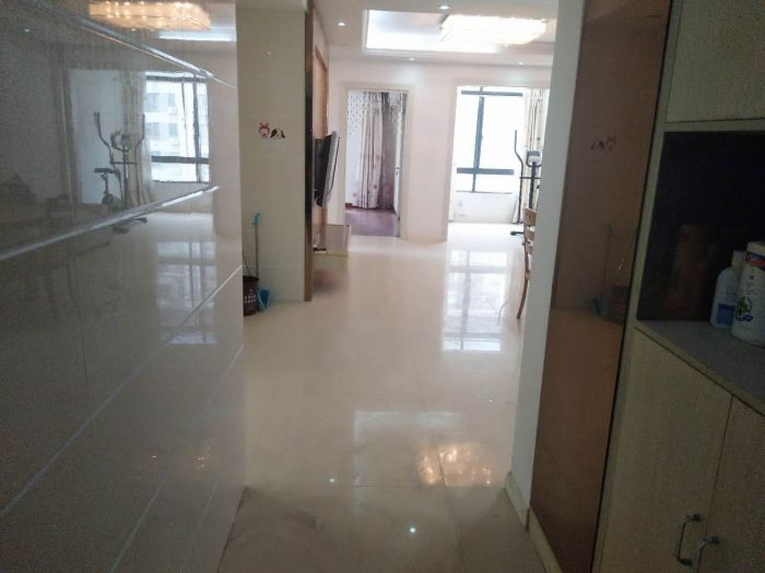 万通城 3室2厅1卫 92m&sup2;