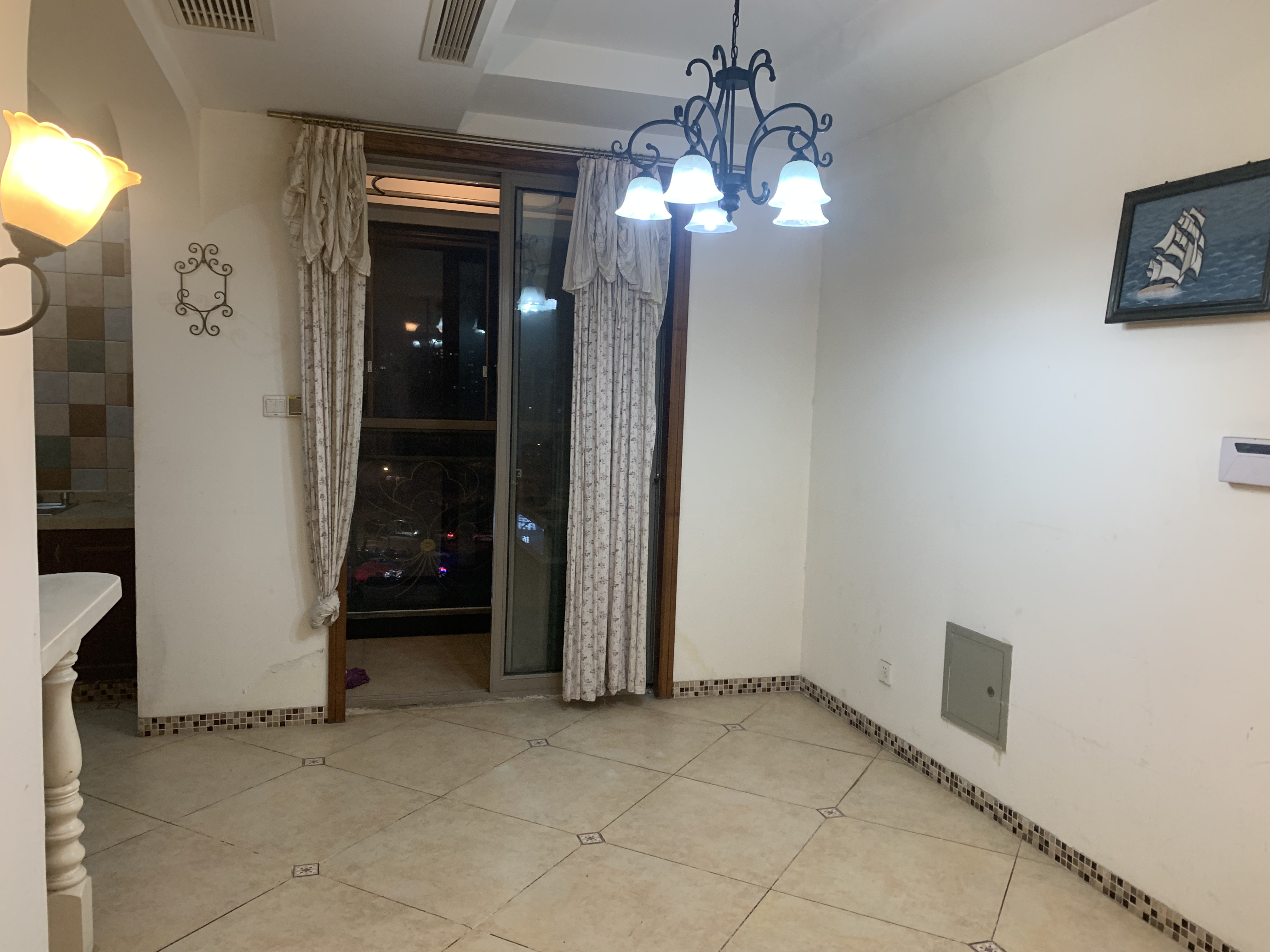 优山美地花园南区 3室2厅2卫 139.00m&sup2;