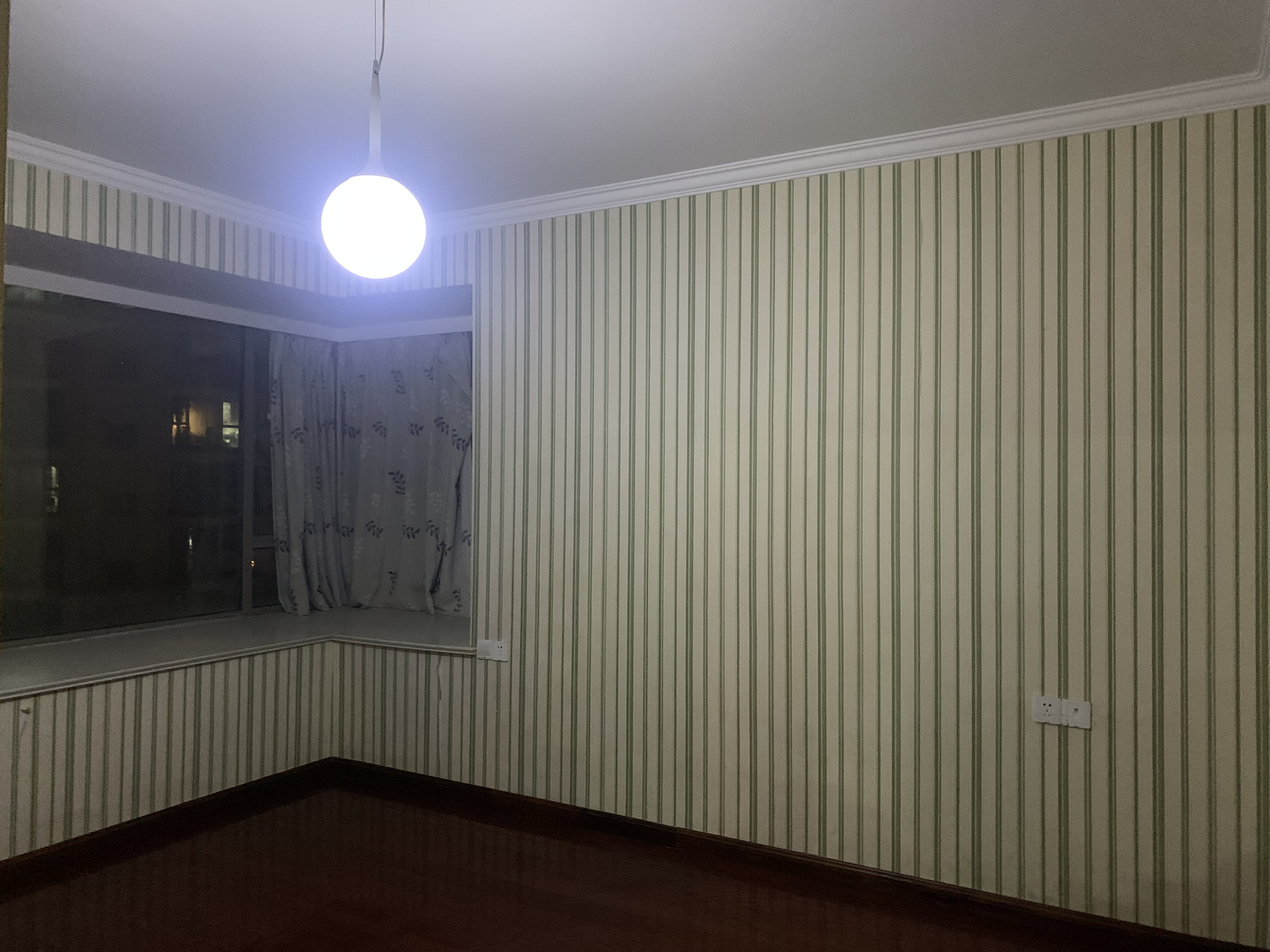 优山美地花园南区 3室2厅2卫 139.00m&sup2;