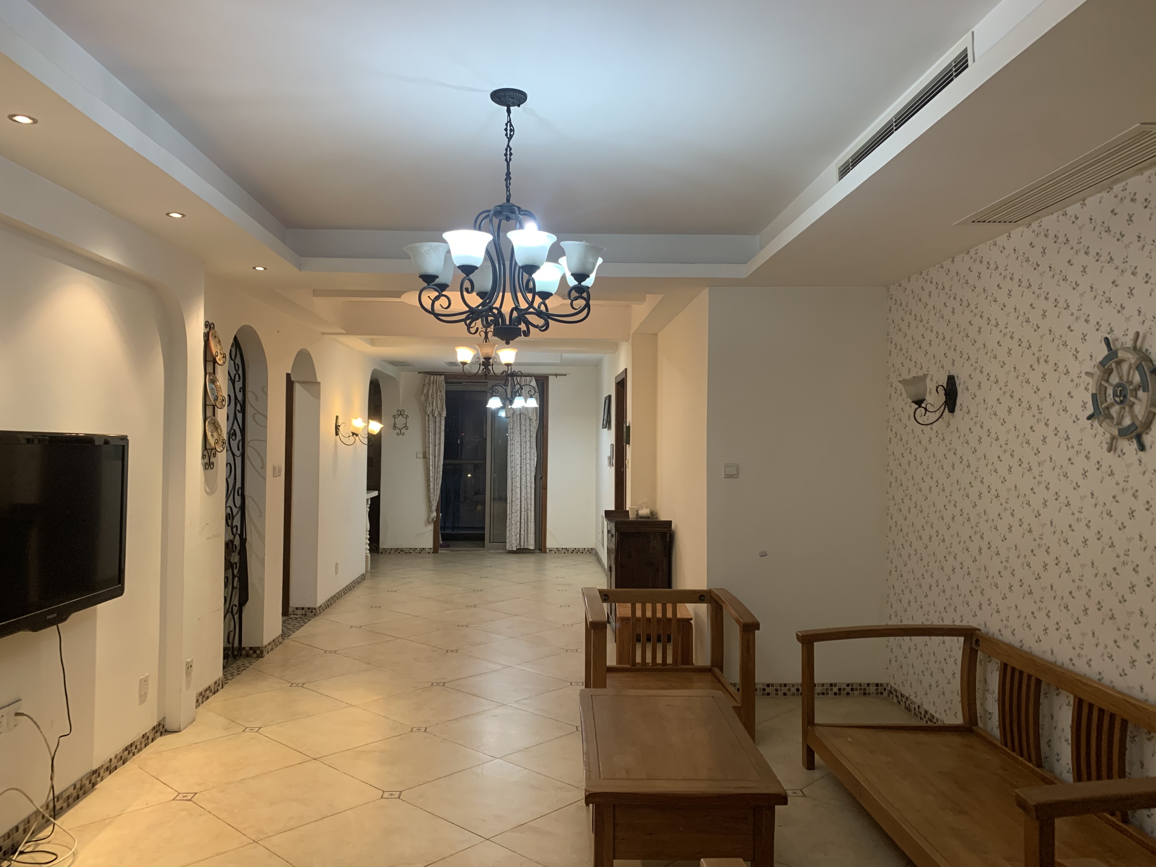 优山美地花园南区 3室2厅2卫 139.00m&sup2;