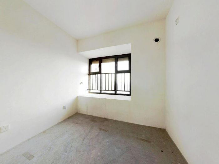 万达华府 3室2厅2卫 120m&sup2;