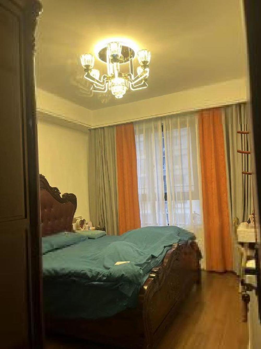 玖珑城 3室2厅2卫 163m&sup2;