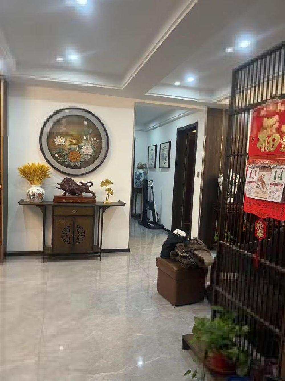 玖珑城 3室2厅2卫 163m&sup2;