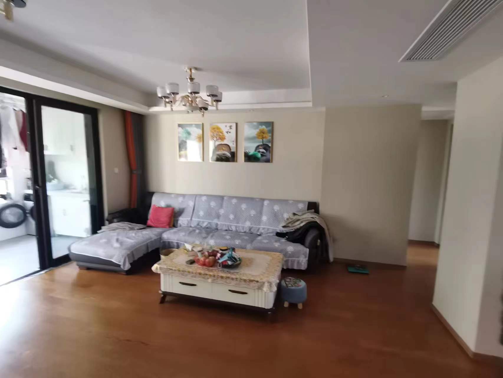万濠禧园 3室2厅2卫 128m&sup2;