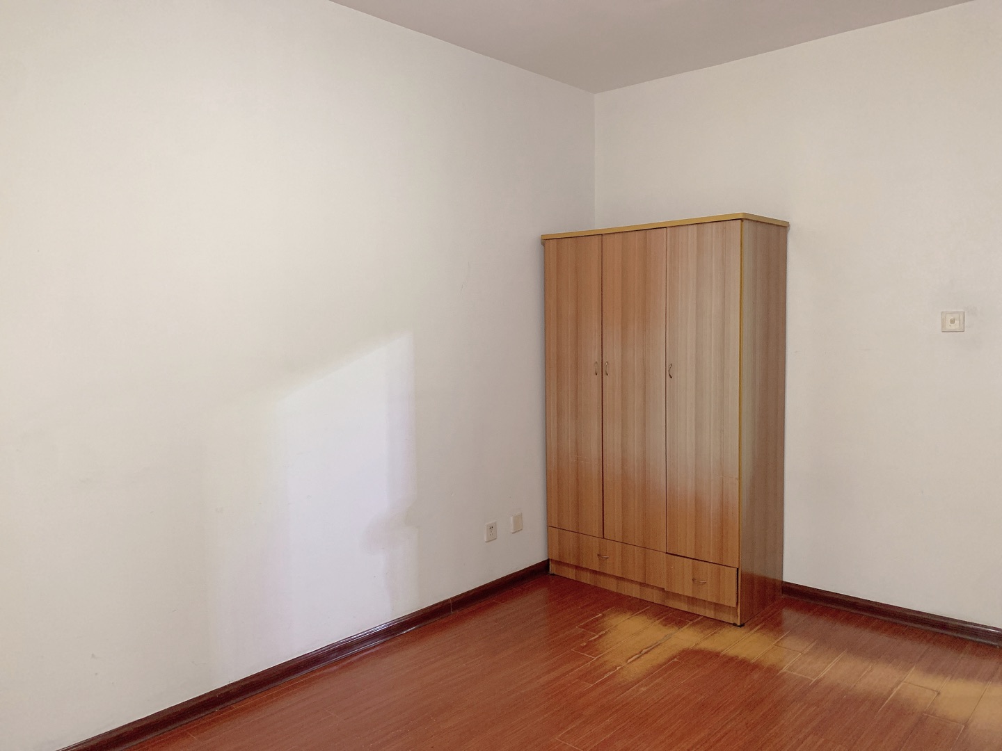友谊家园 2室1厅1卫 93m&sup2;
