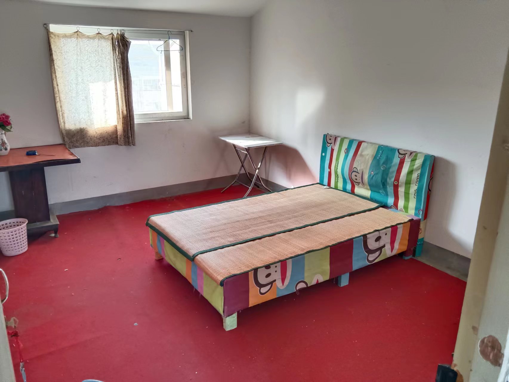 新开苑东区 6室2厅1卫 80.50m&sup2;