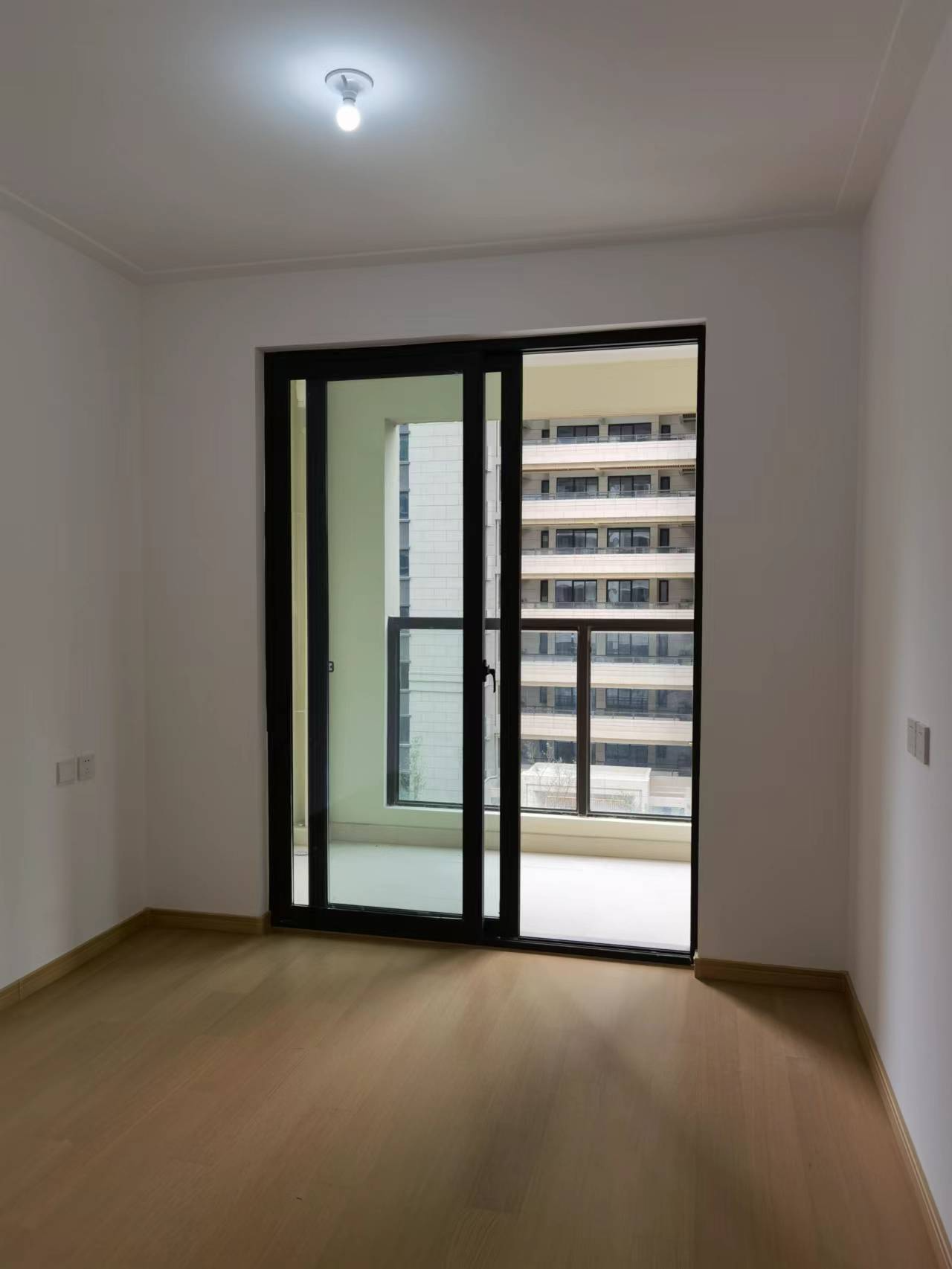 时光漫城 3室1厅1卫 92.8m&sup2;