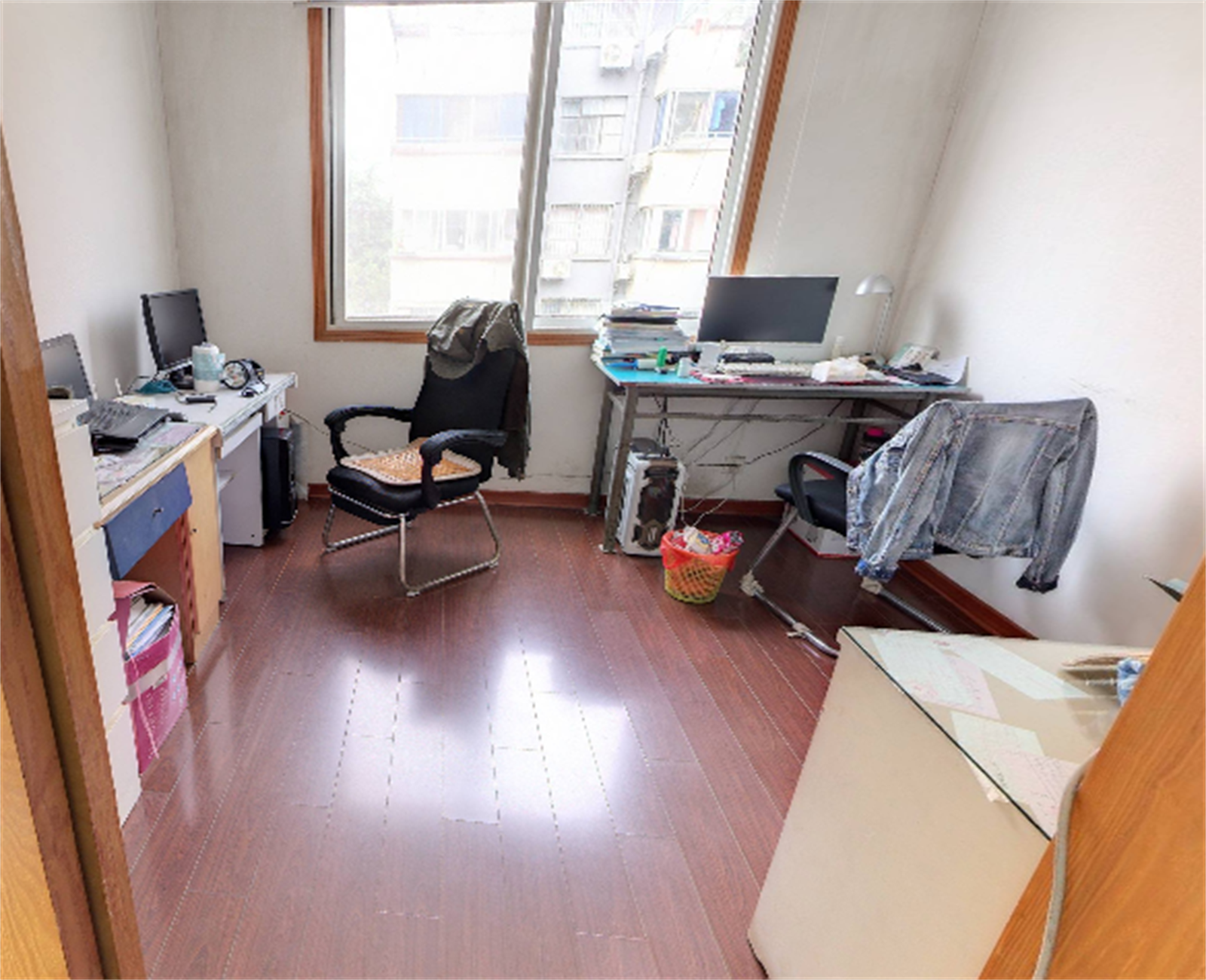 易家桥新村 2室1厅1卫 71m&sup2;