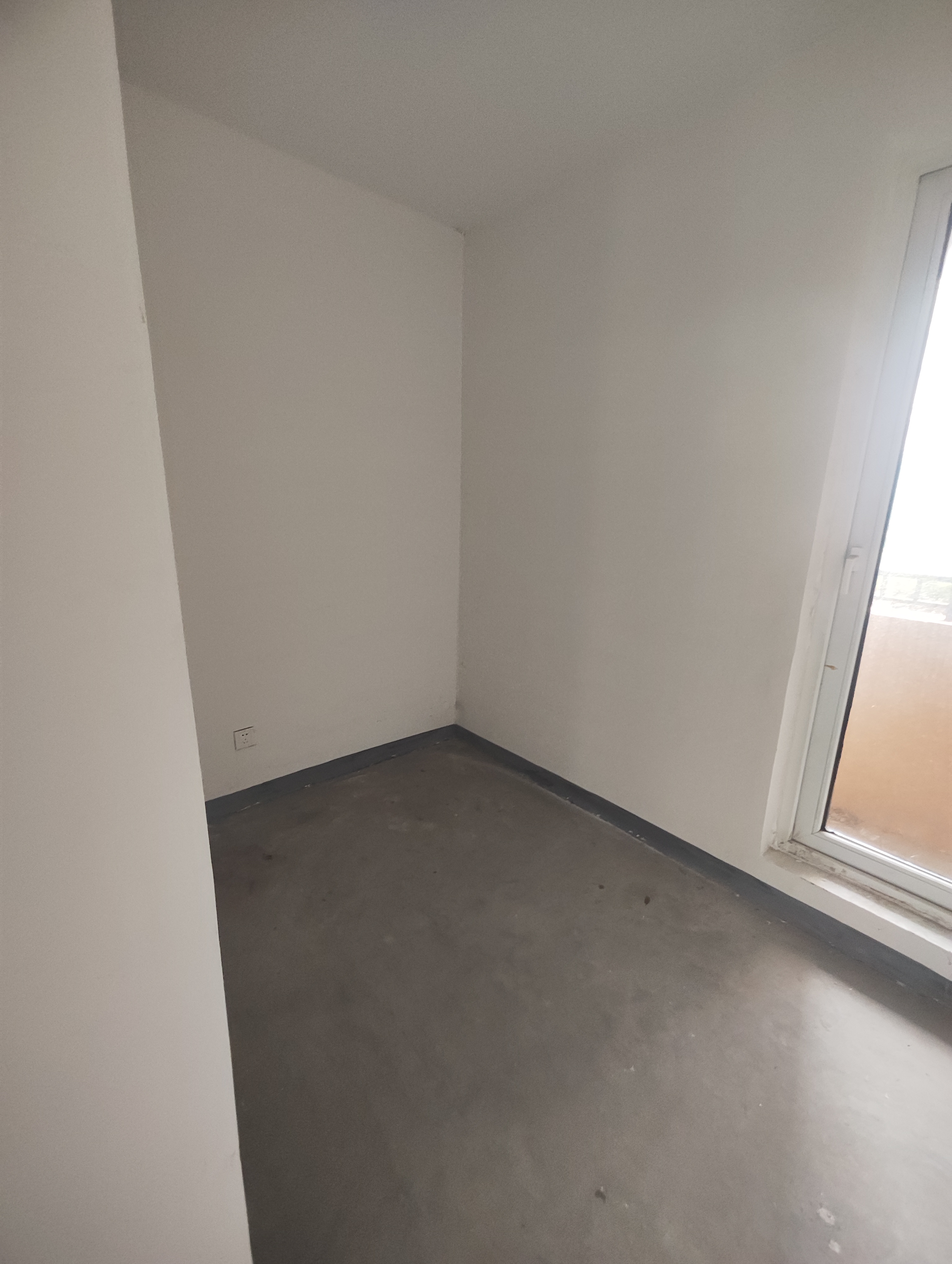 金科廊桥水岸 3室1厅1卫 112m&sup2;