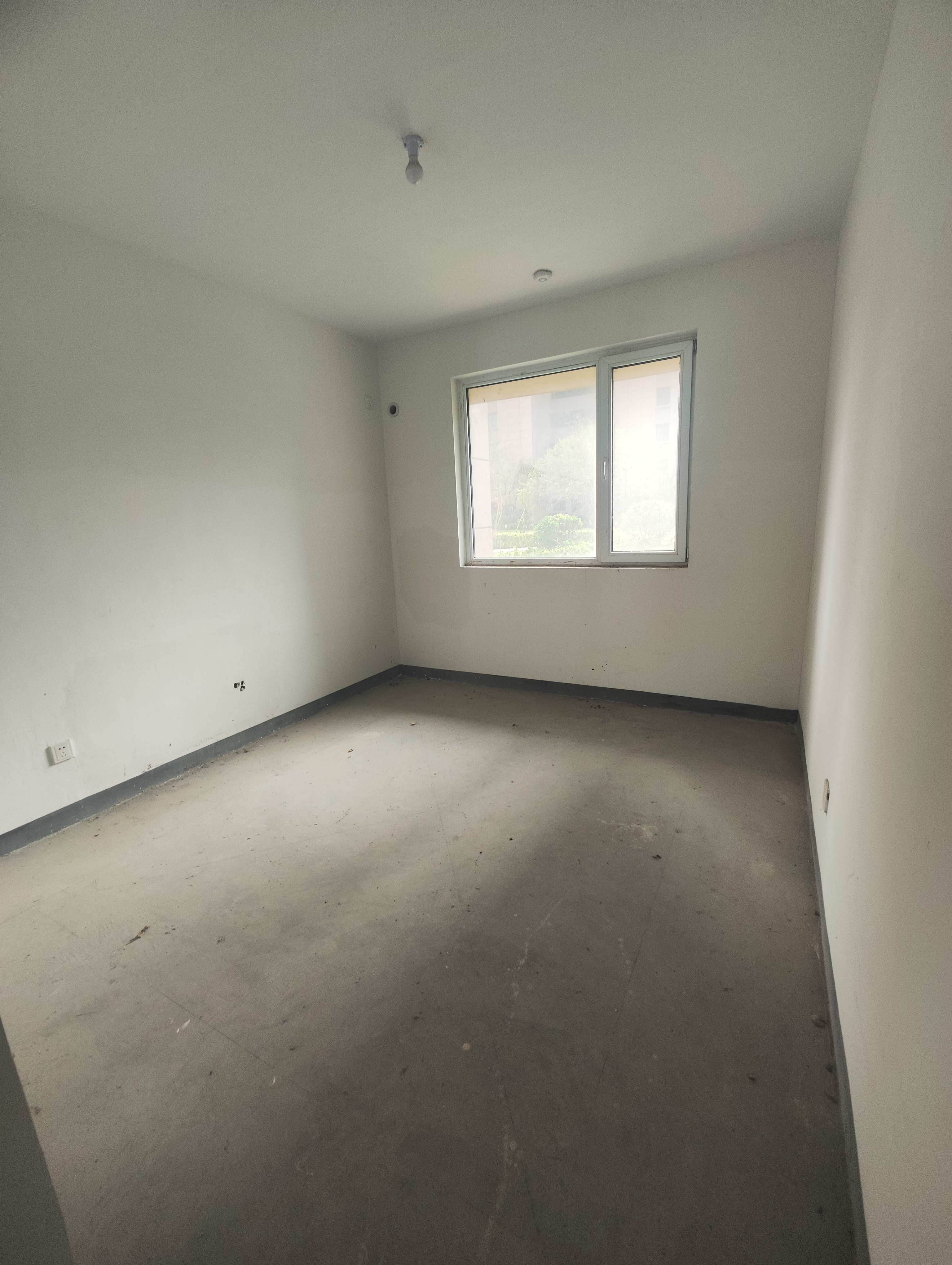 金科廊桥水岸 3室1厅1卫 112m&sup2;