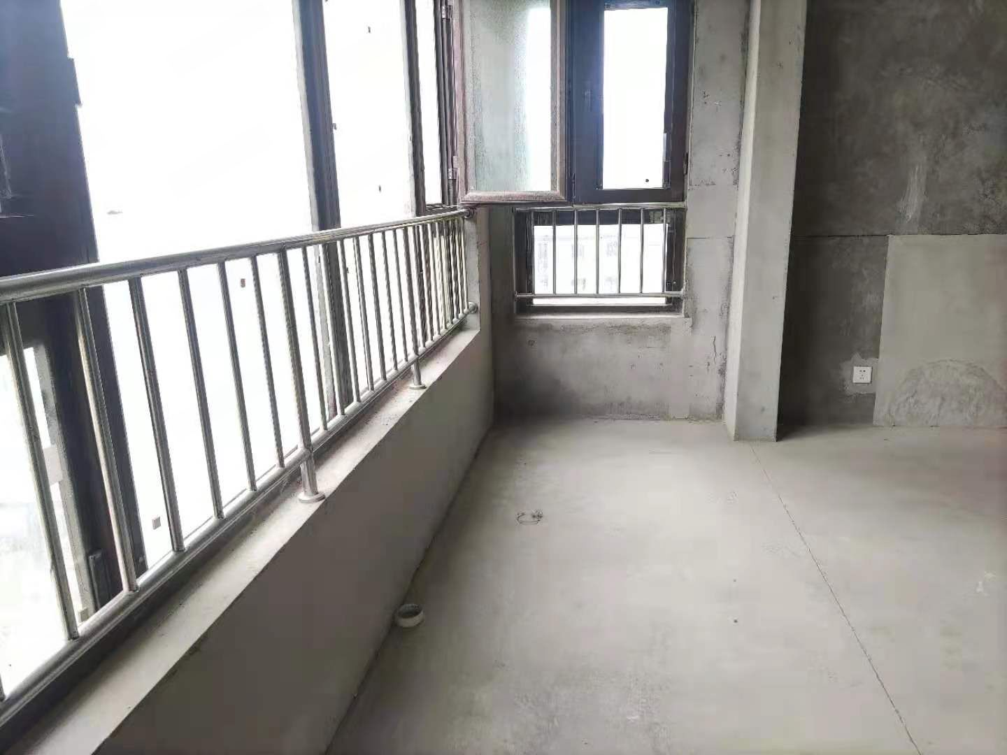 中兴兰溪荟 3室2厅3卫 143.00m&sup2;