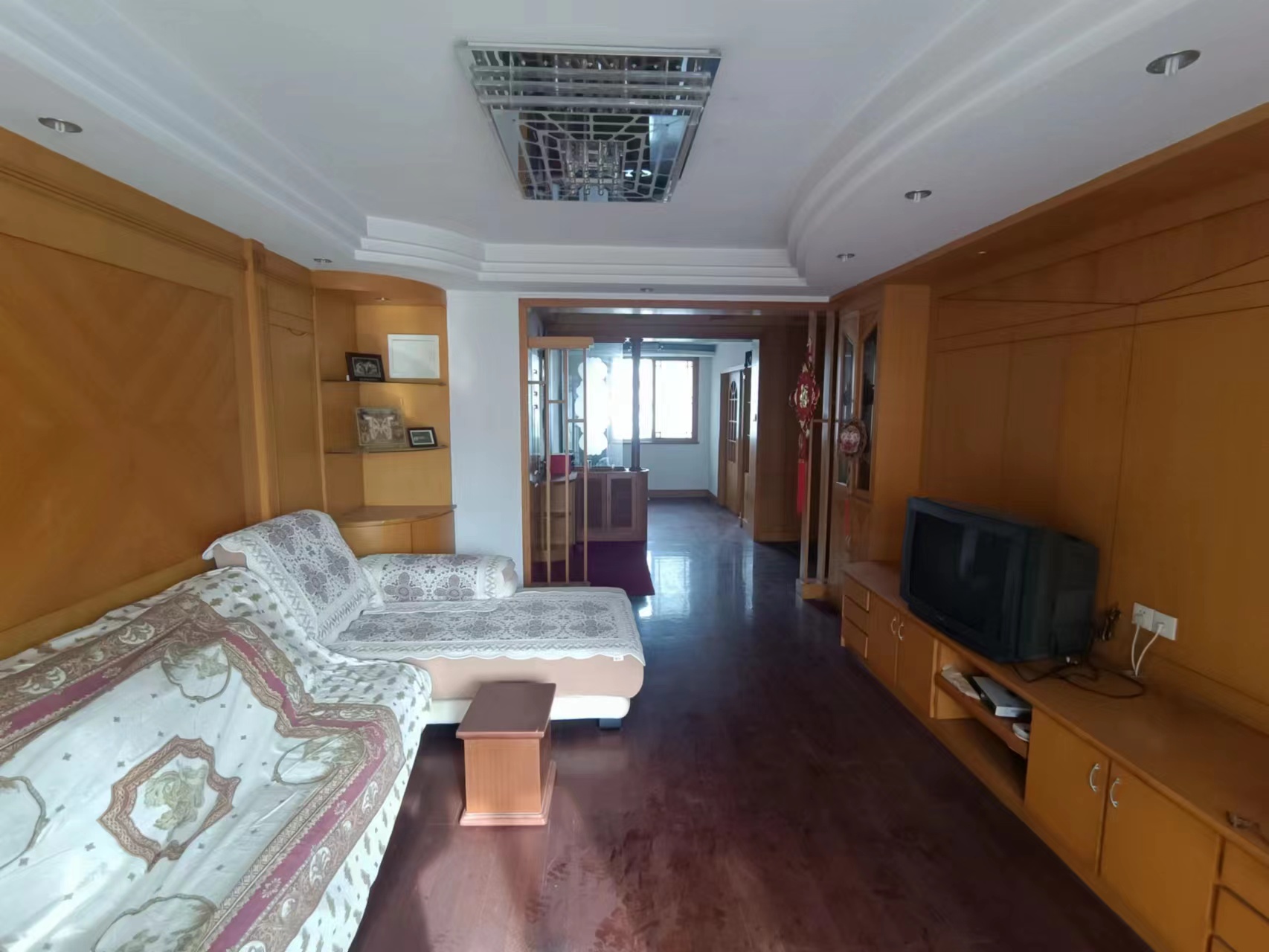 文峰北苑 3室2厅2卫 130m&sup2;