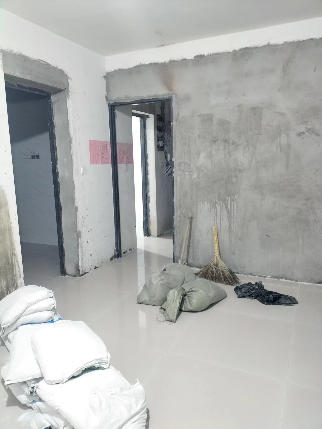 景明花苑 3室2厅1卫 116m&sup2;