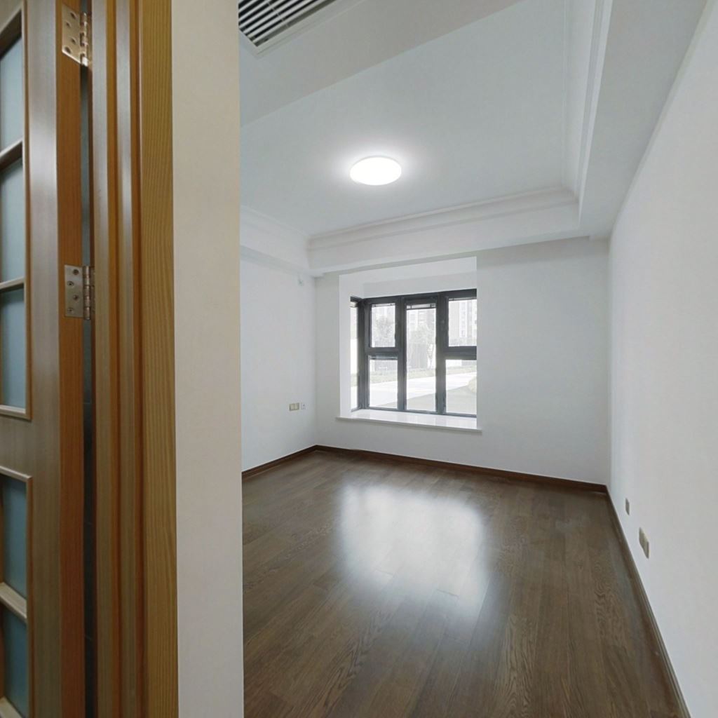 雍华府 3室2厅2卫 110.55m&sup2;