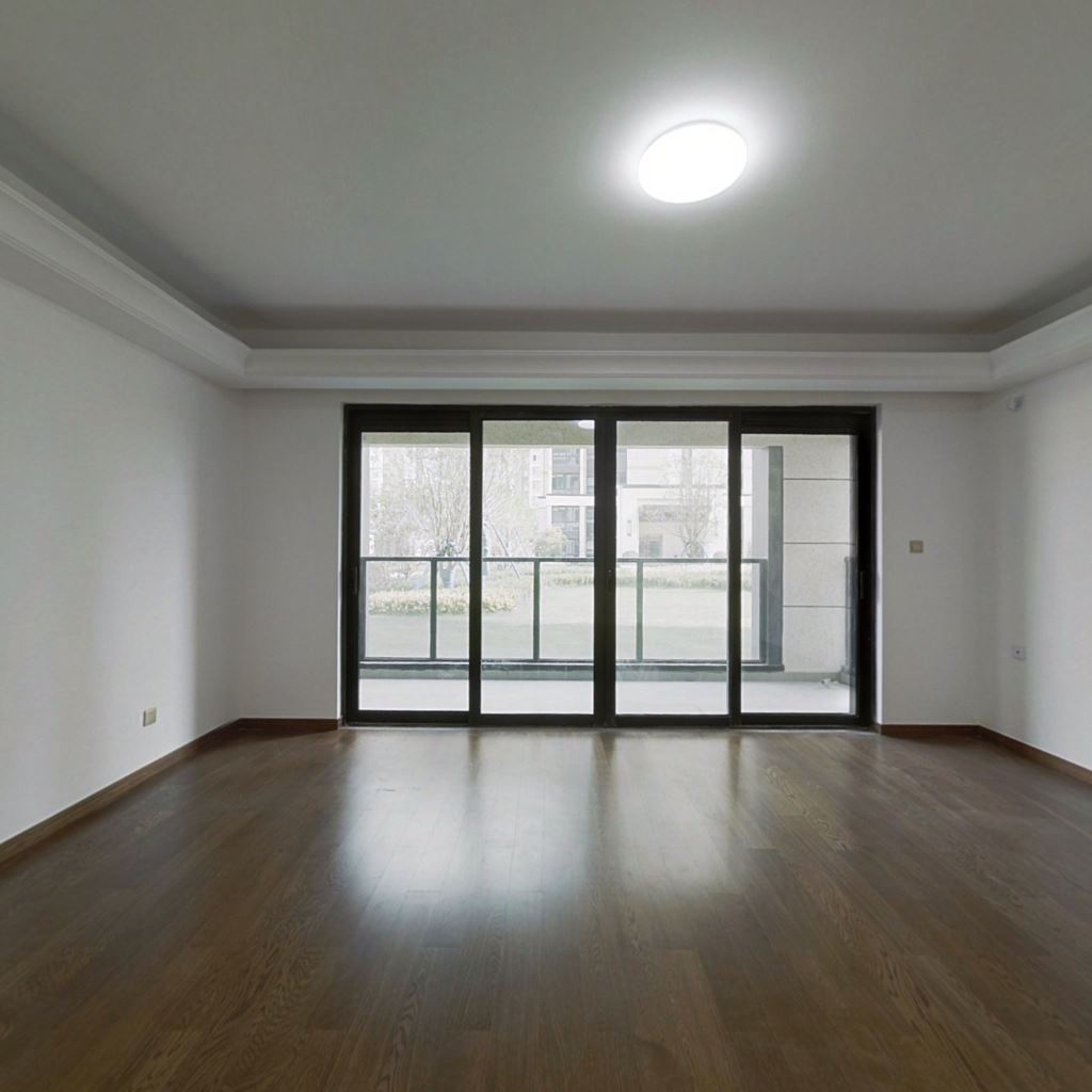 雍华府 3室2厅2卫 110.55m&sup2;