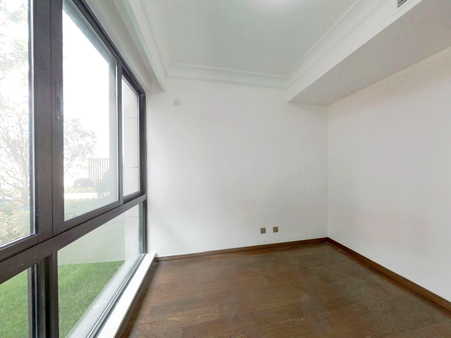 雍华府 3室2厅2卫 110.55m&sup2;