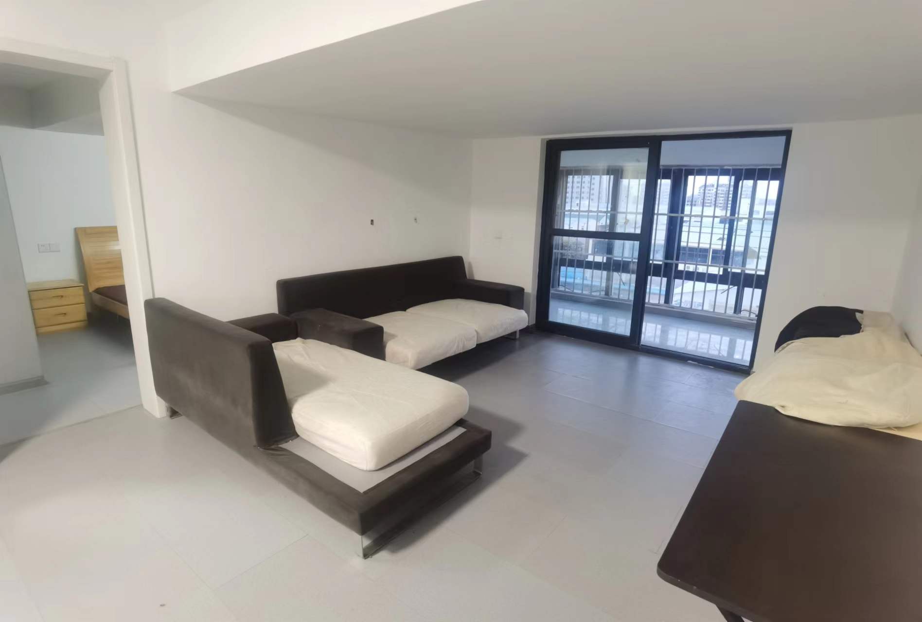 星月花园 5室2厅3卫 135.83m&sup2;