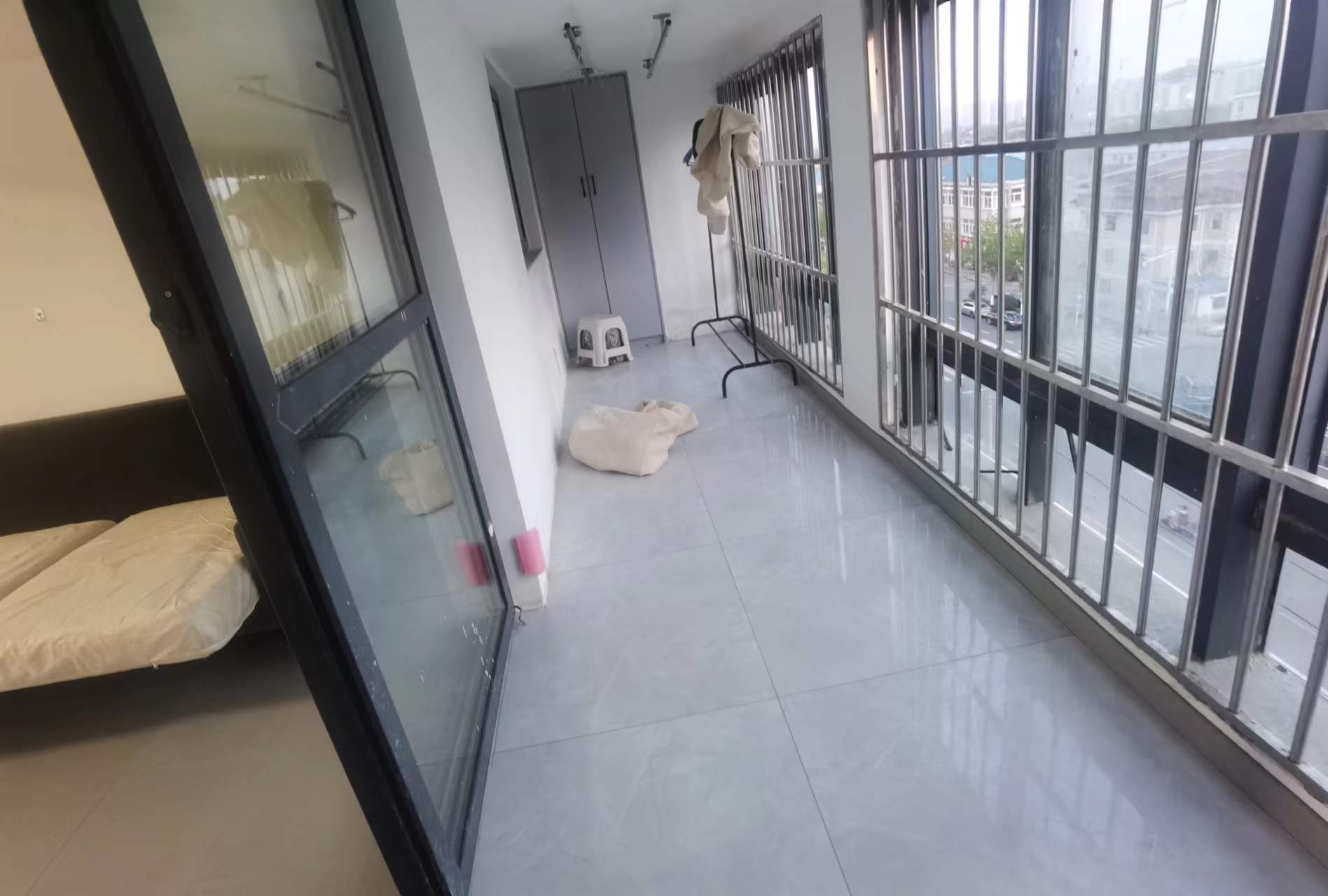 星月花园 5室2厅3卫 135.83m&sup2;