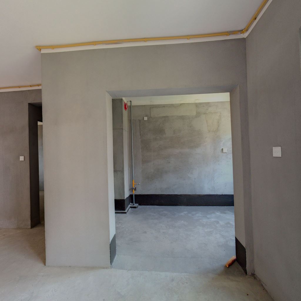 华强城 3室2厅2卫 123.12m&sup2;