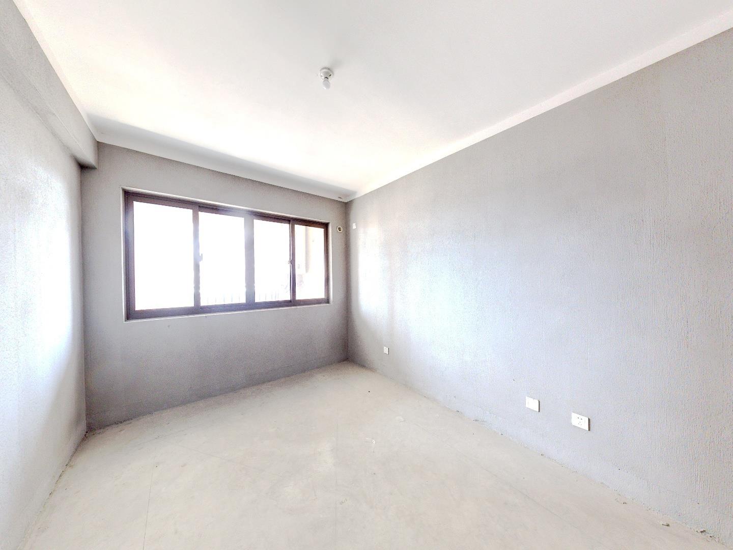 华强城 3室2厅2卫 123.12m&sup2;