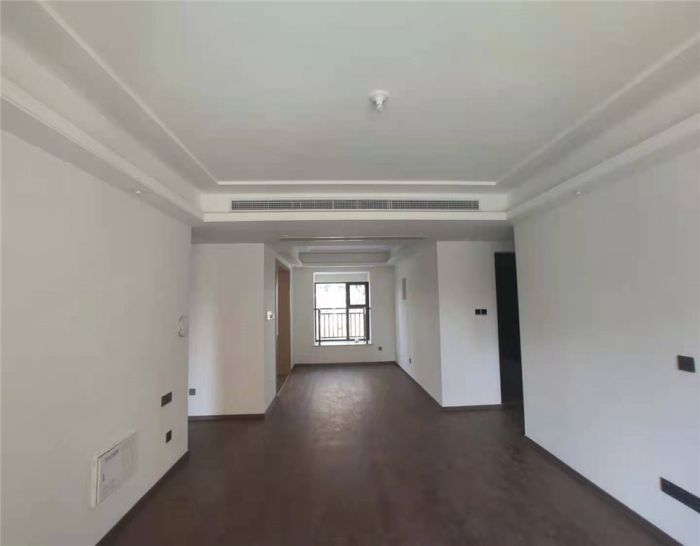 春风南岸西园 4室2厅2卫 138m&sup2;