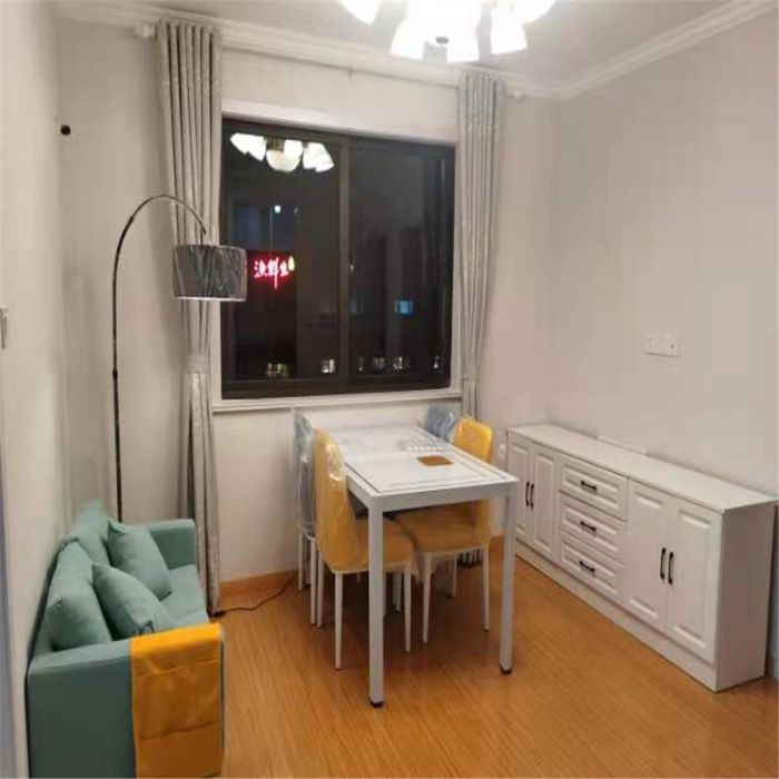 新城新苑 2室1厅1卫 81m&sup2;