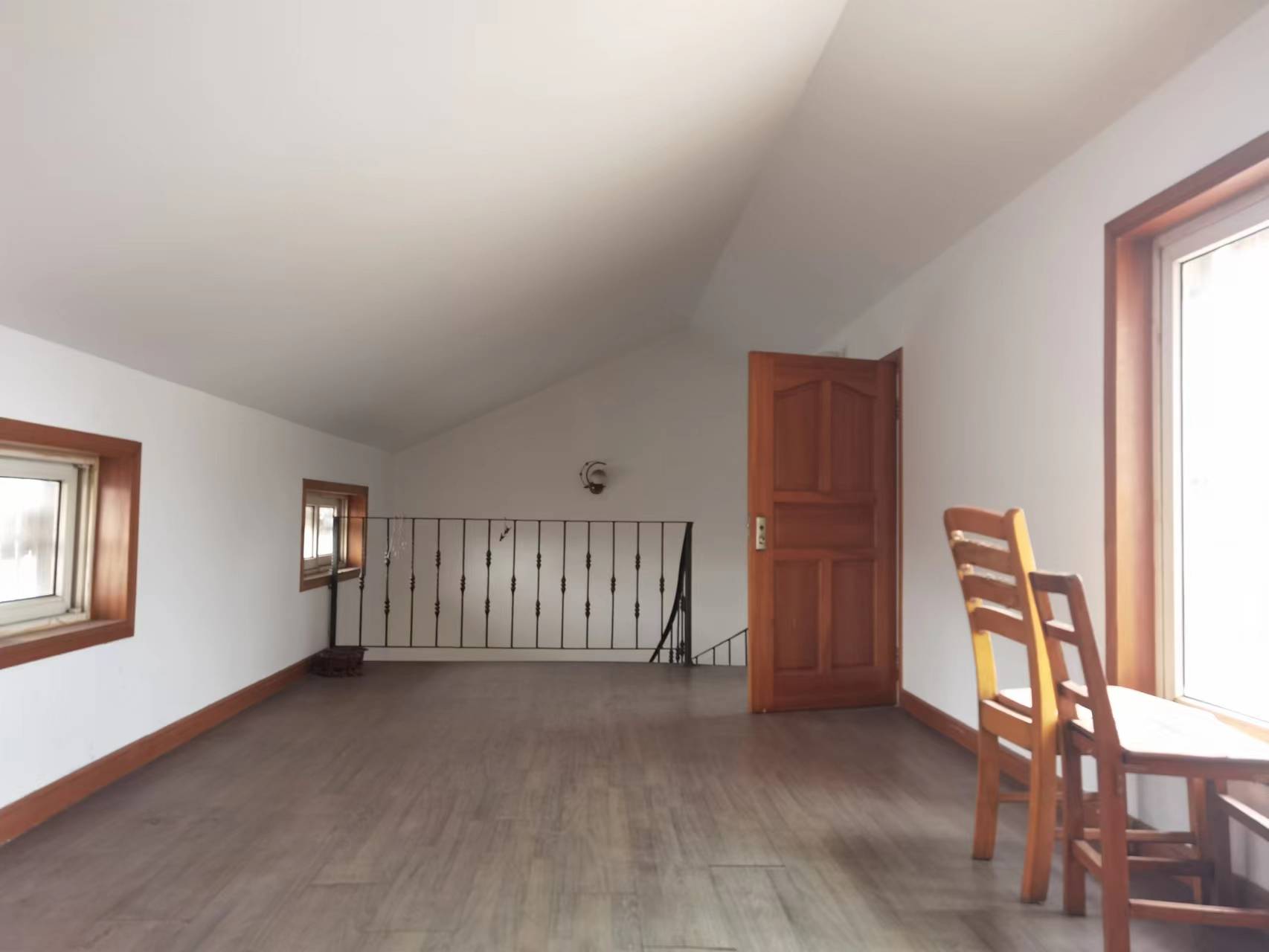 城南二村 3室2厅1卫 130m&sup2;