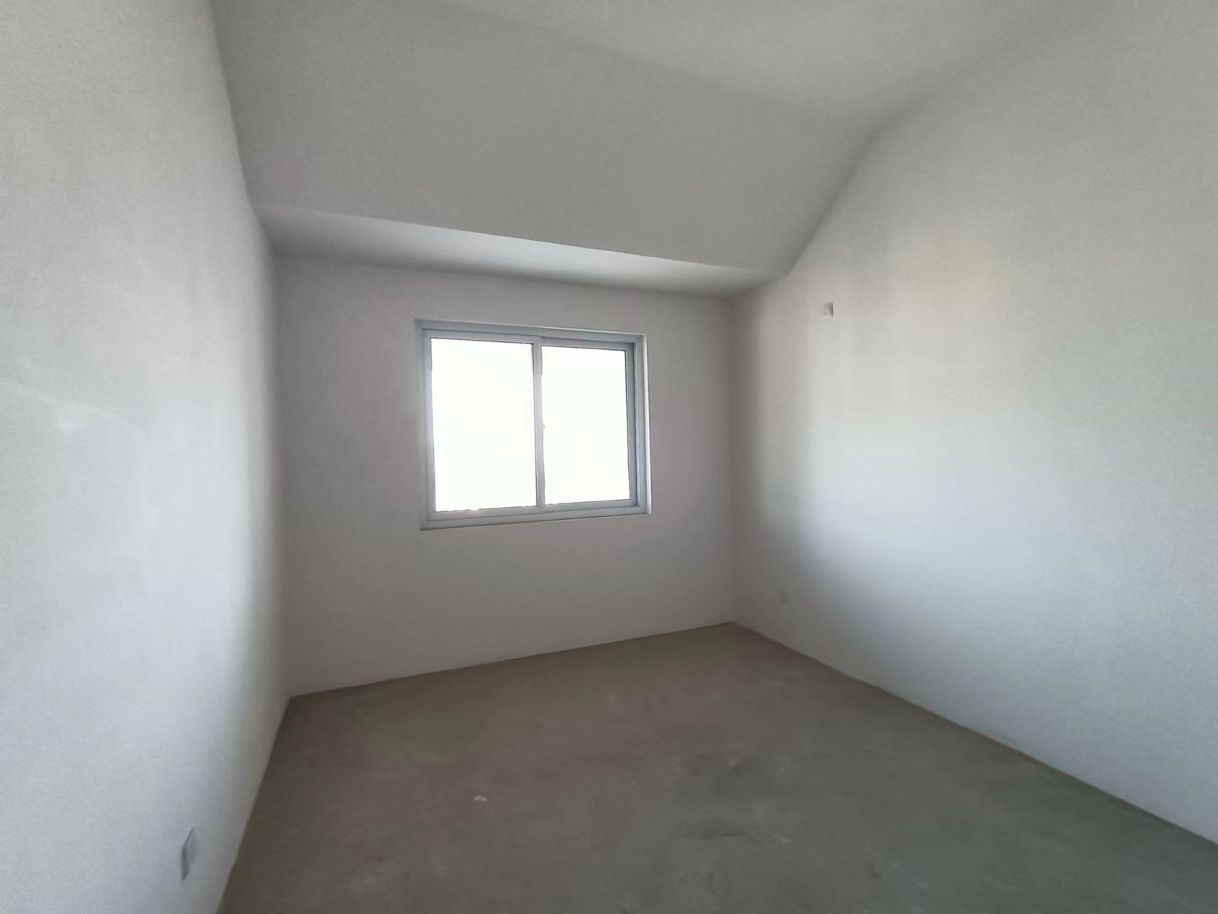 龙庭景苑 6室2厅2卫 139.53m&sup2;
