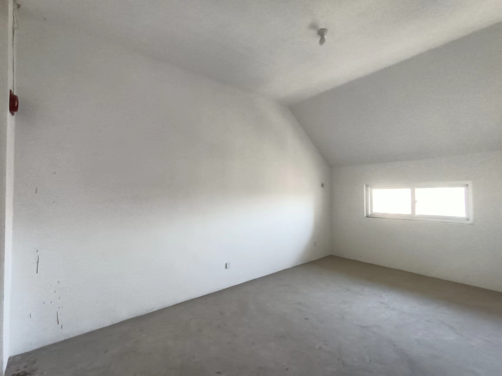 龙庭景苑 6室2厅2卫 139.53m&sup2;