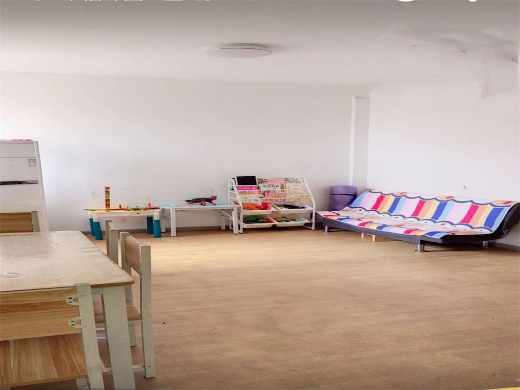 幸福锦园 2室2厅1卫 82.00m&sup2;