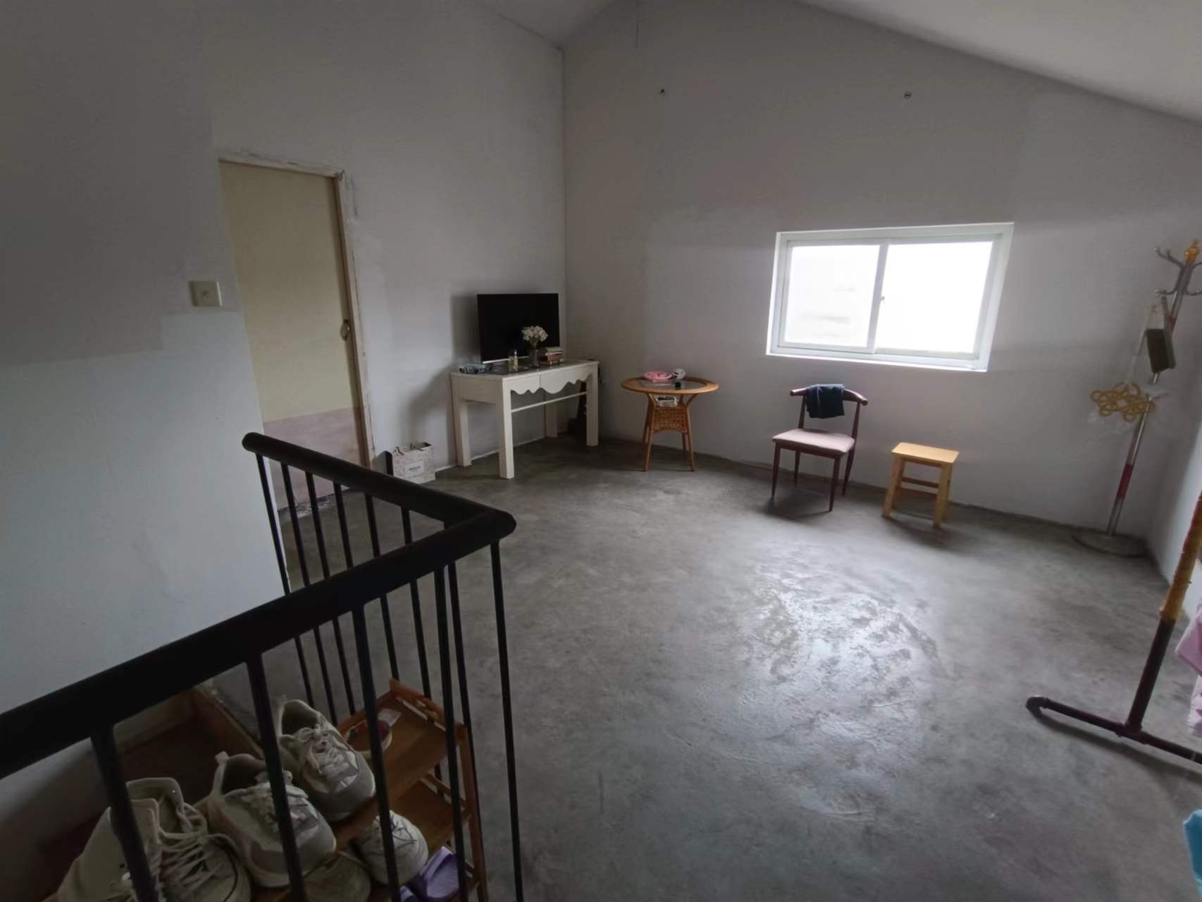 五山花苑 4室2厅2卫 90m&sup2;