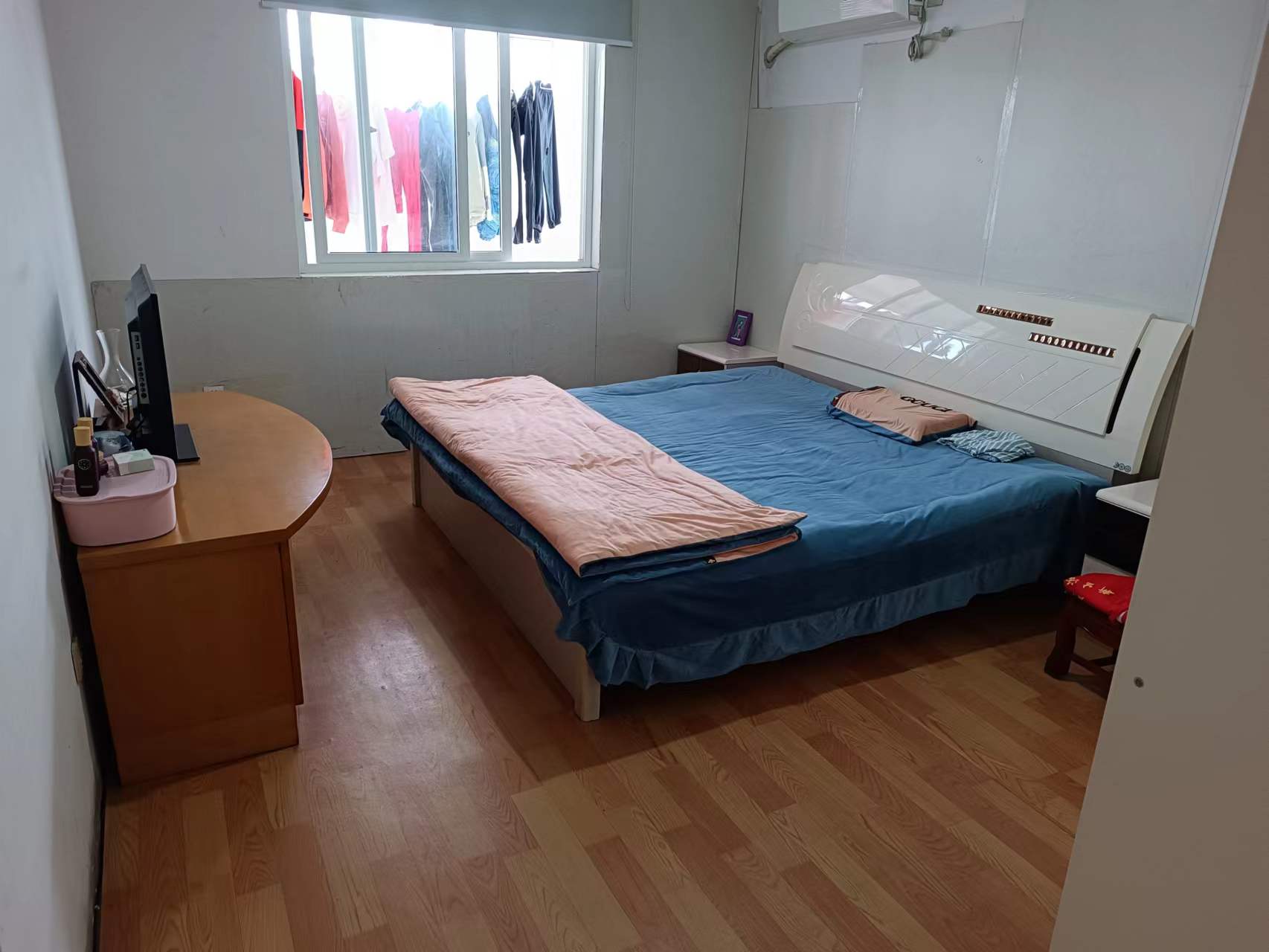 五山花苑 4室2厅2卫 90m&sup2;