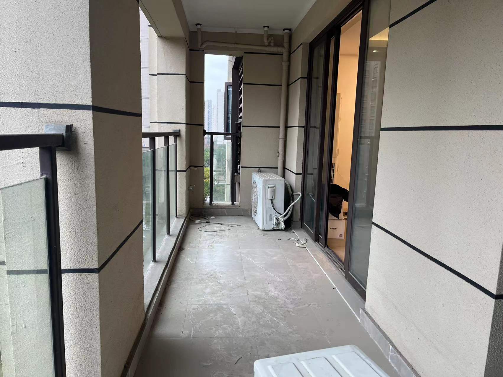 中创大都会 4室2厅2卫 122.00m&sup2;