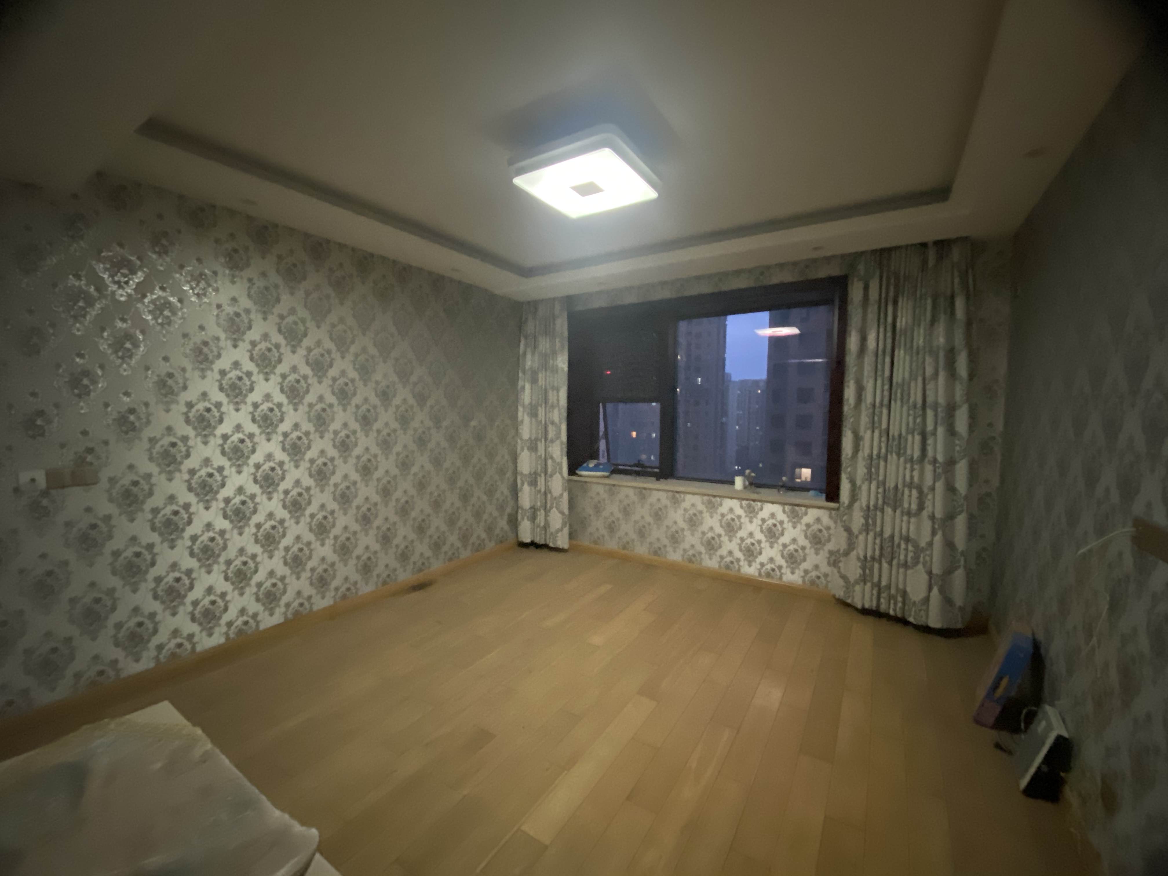 文景嘉苑 3室2厅2卫 129.00m&sup2;