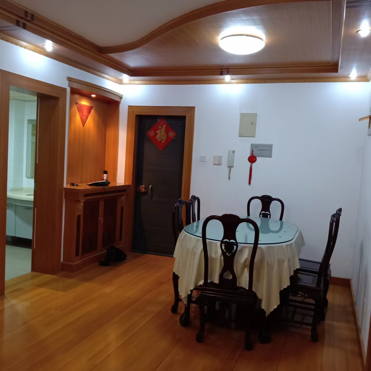 朝晖花园 3室2厅1卫 150m&sup2;