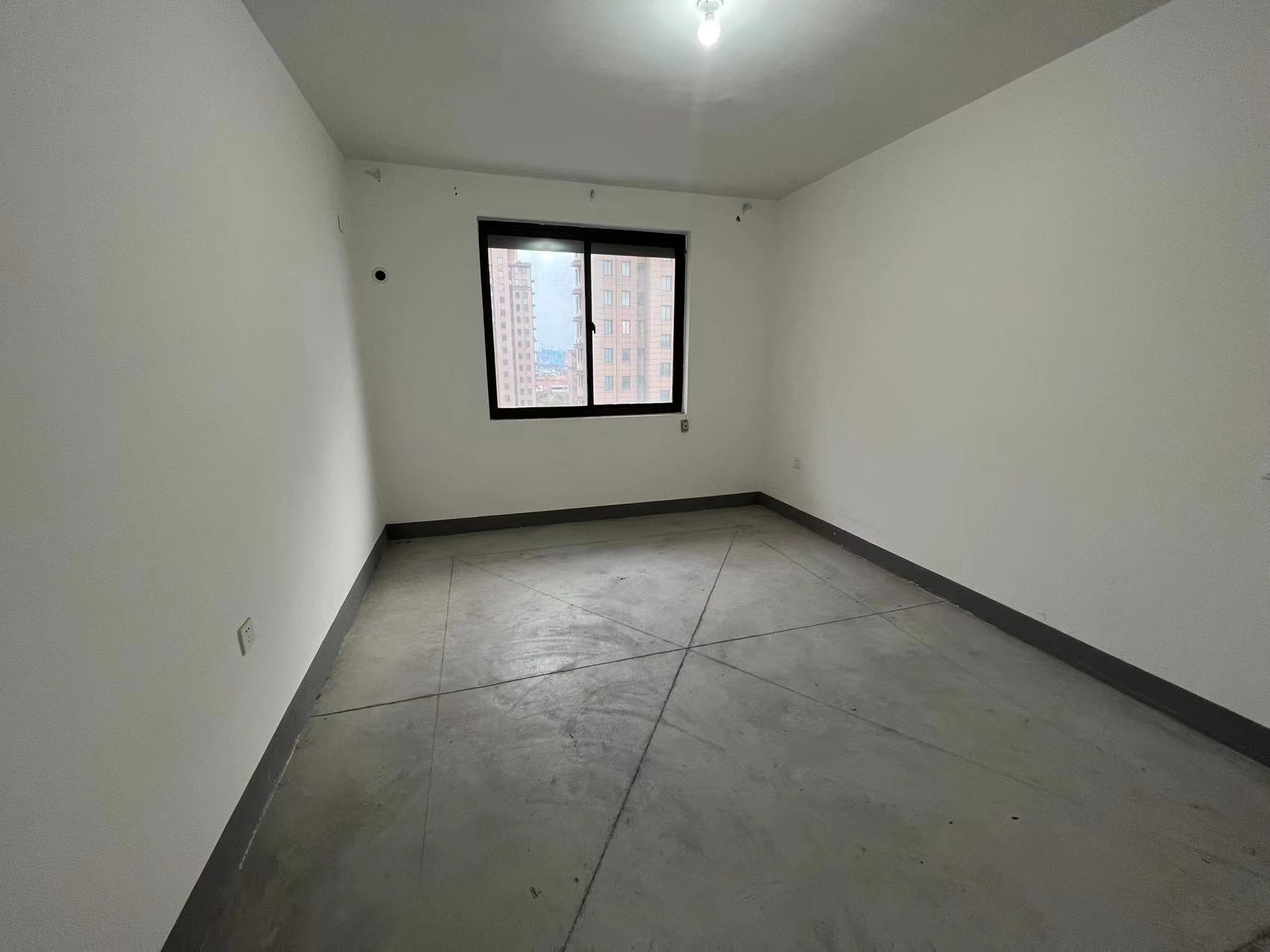 中桥名邸 2室1厅1卫 101.5m&sup2;