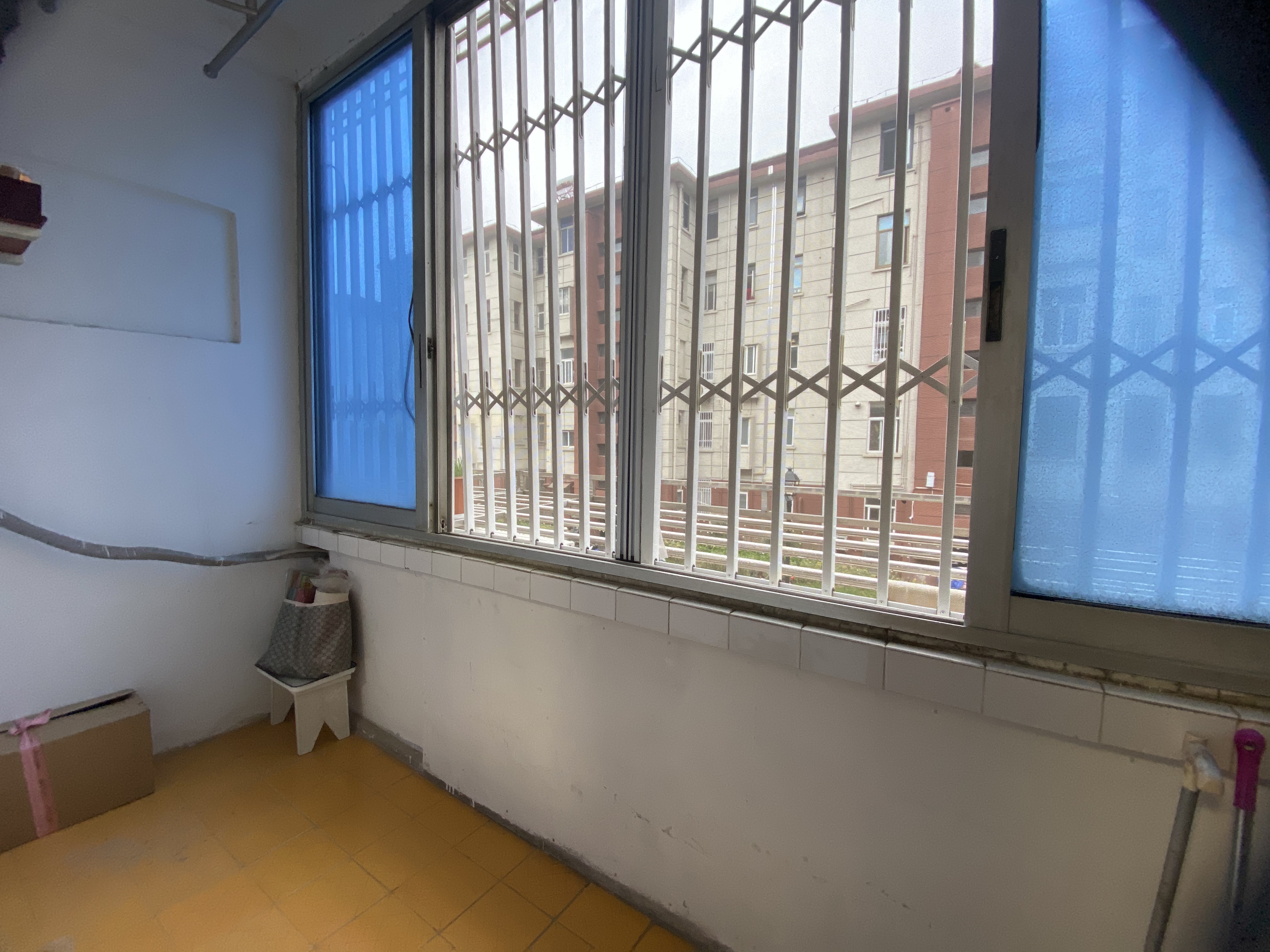 光明新村 2室1厅1卫 65.83m&sup2;