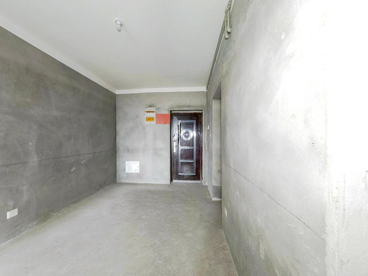 江景花园 3室1厅1卫 103m&sup2;