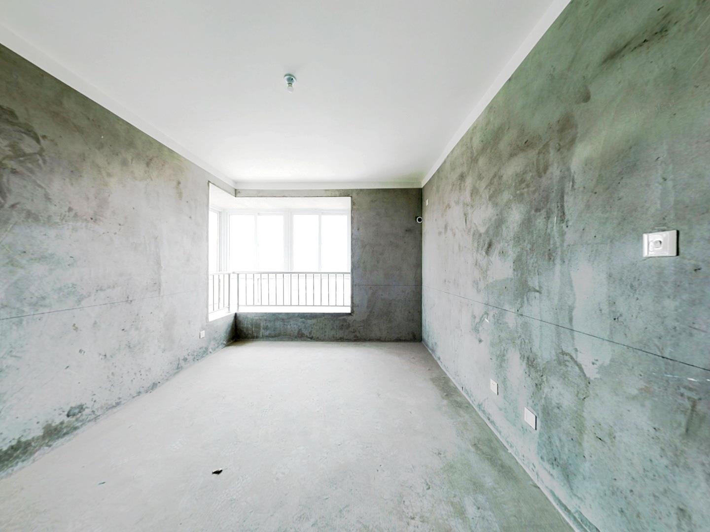 江景花园 3室1厅1卫 103m&sup2;