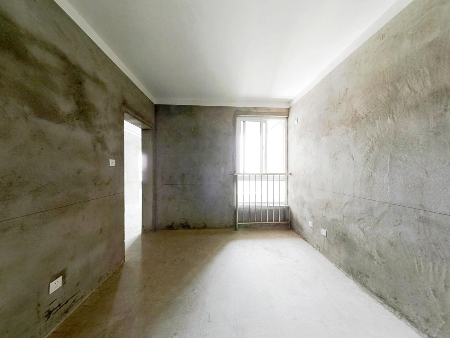 江景花园 3室1厅1卫 103m&sup2;